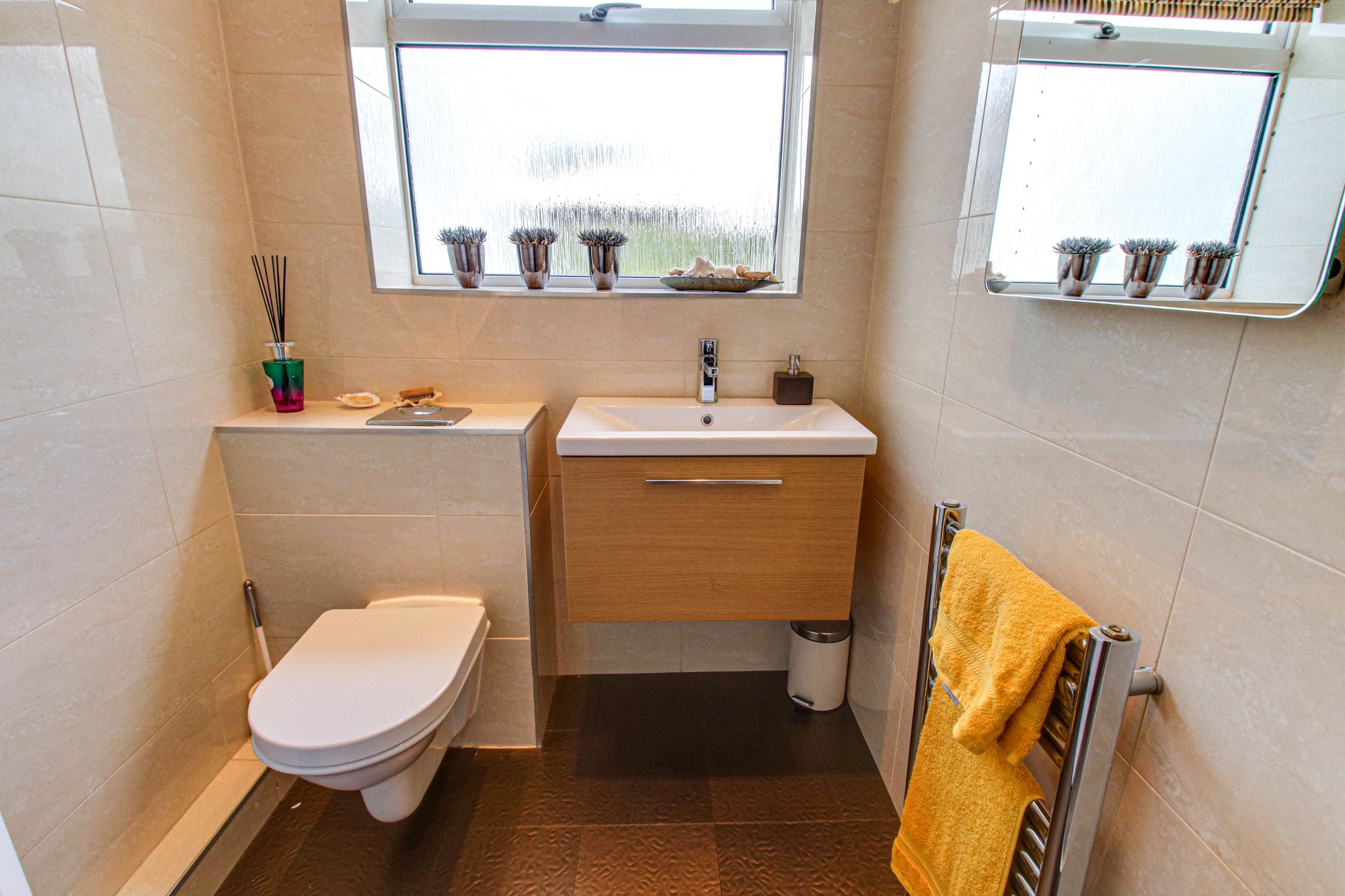 3 bed detached house for sale in Bank Street, Glazebrook, WA3 18