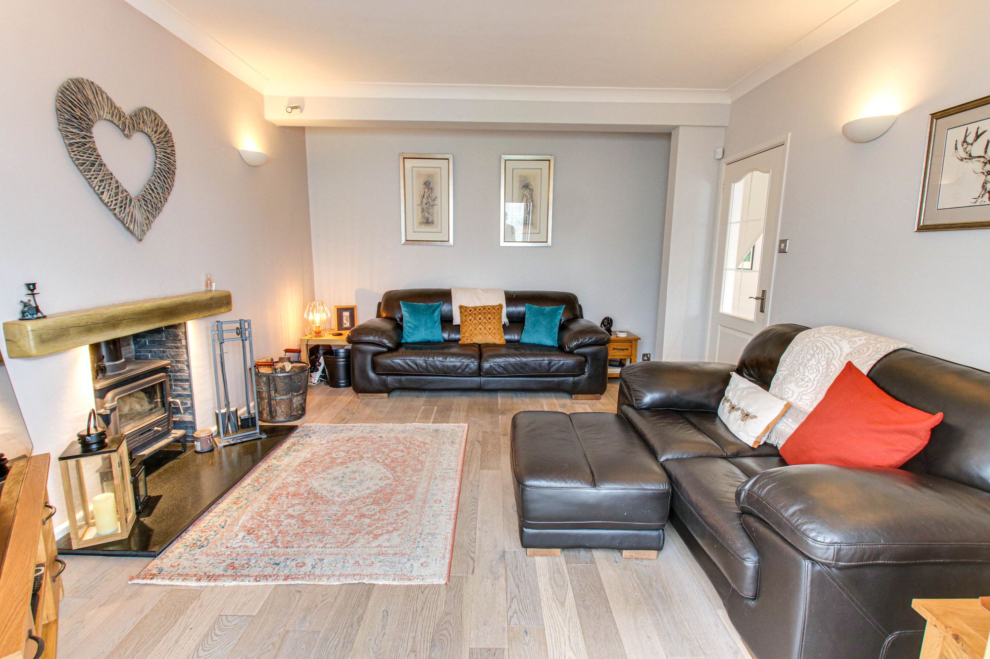 3 bed detached house for sale in Bank Street, Glazebrook, WA3 1