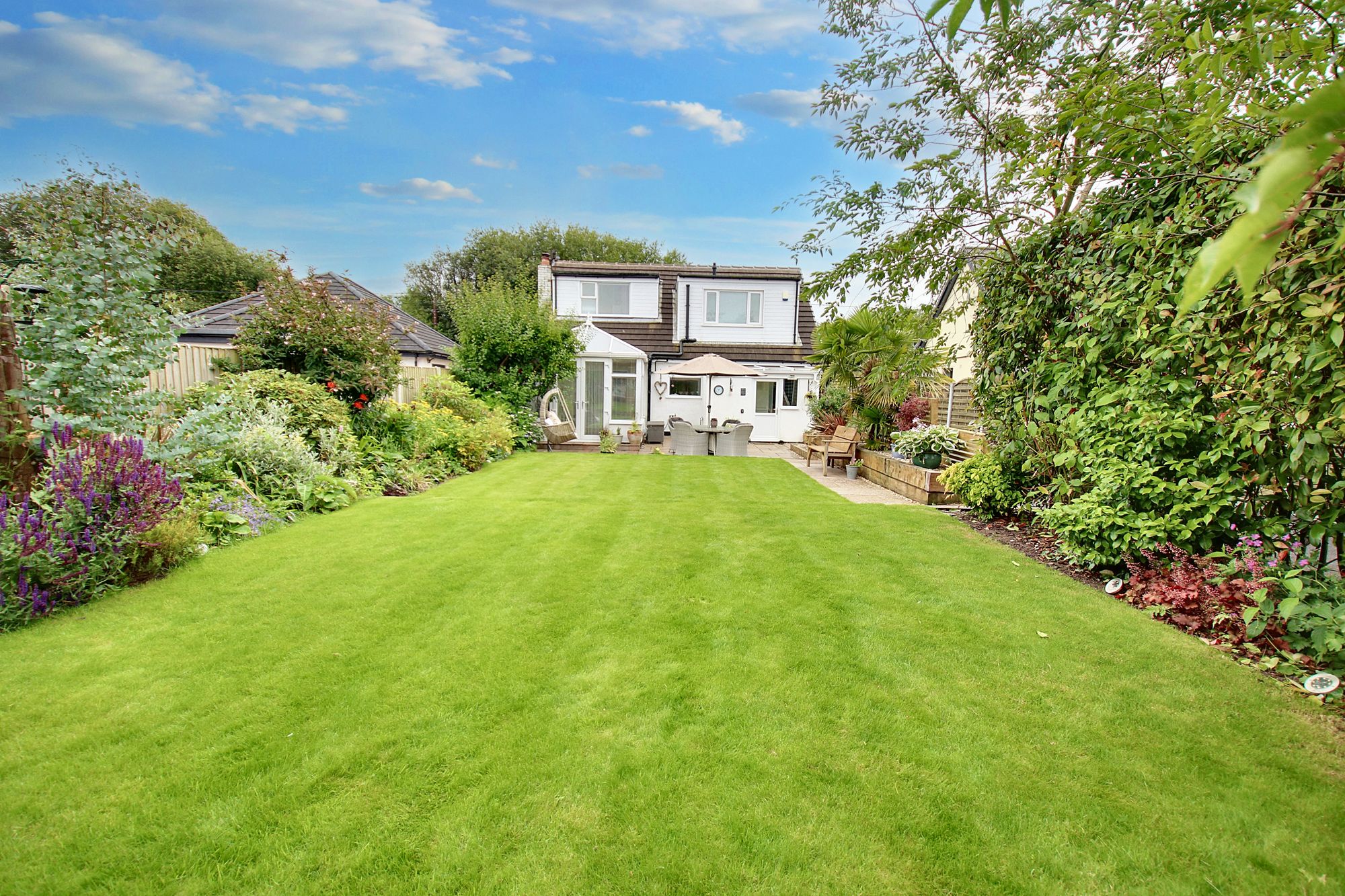 3 bed detached house for sale in Bank Street, Glazebrook, WA3 33
