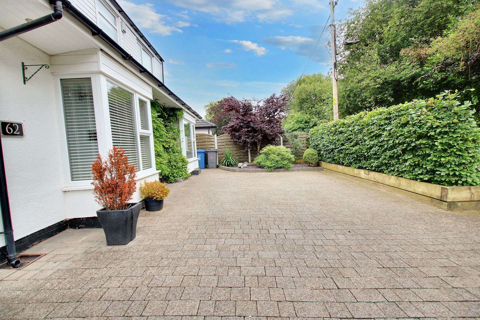 3 bed detached house for sale in Bank Street, Glazebrook, WA3 50