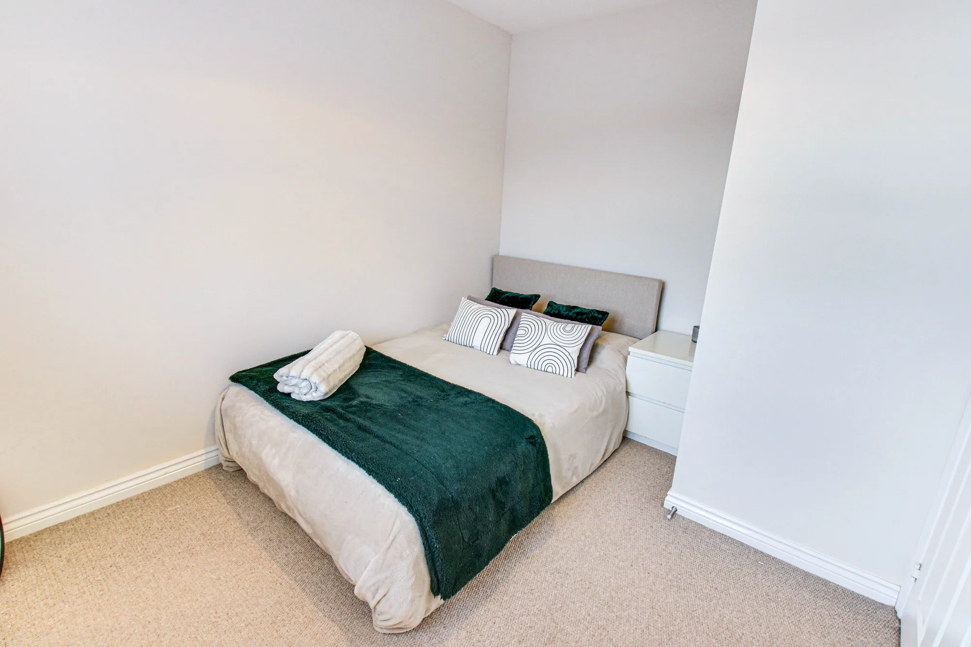 4 bed terraced house for sale in Roseway Avenue, Manchester  - Property Image 11