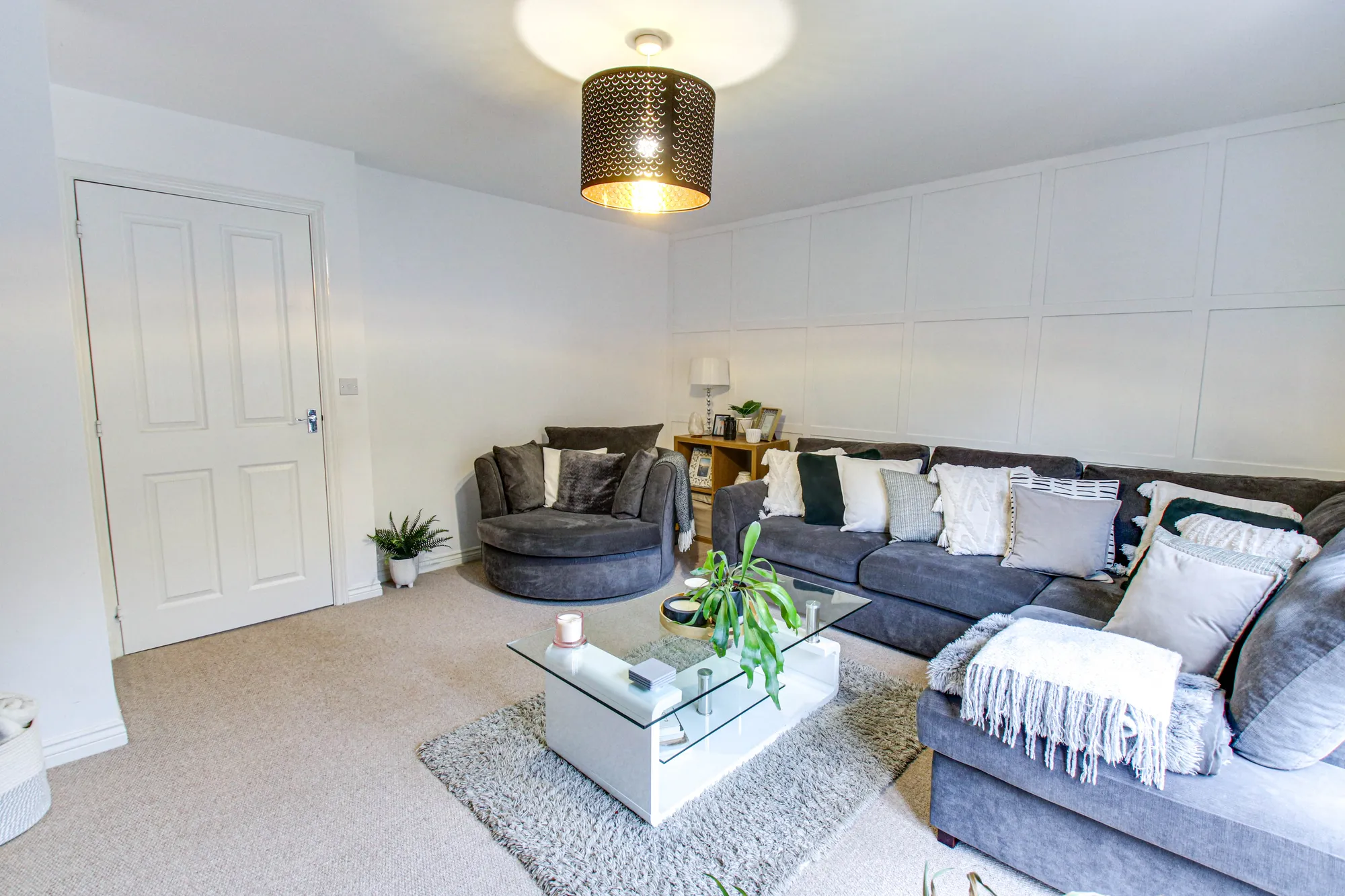 4 bed terraced house for sale in Roseway Avenue, Manchester  - Property Image 3