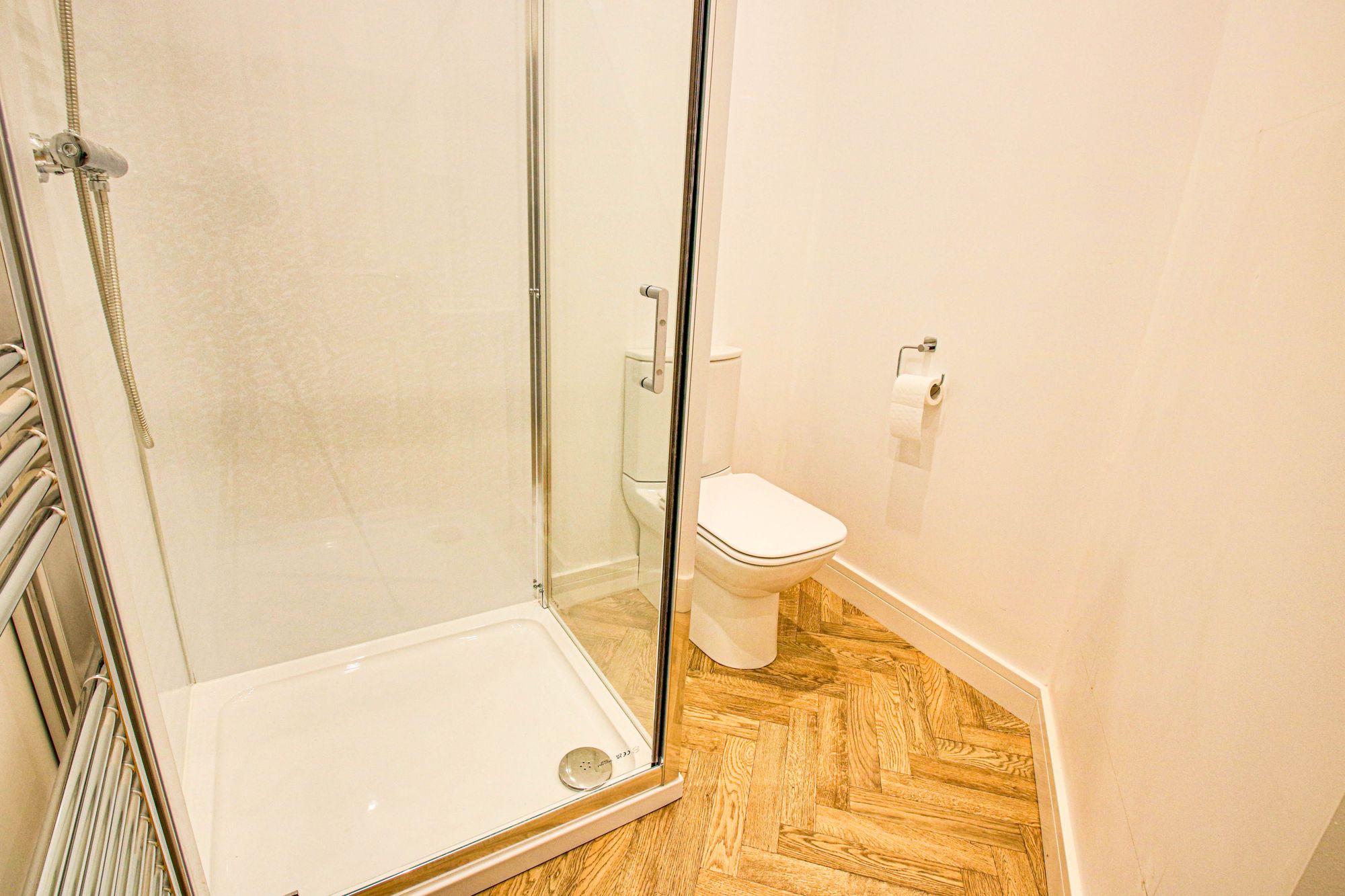 2 bed flat to rent in Liverpool Road, Manchester  - Property Image 7