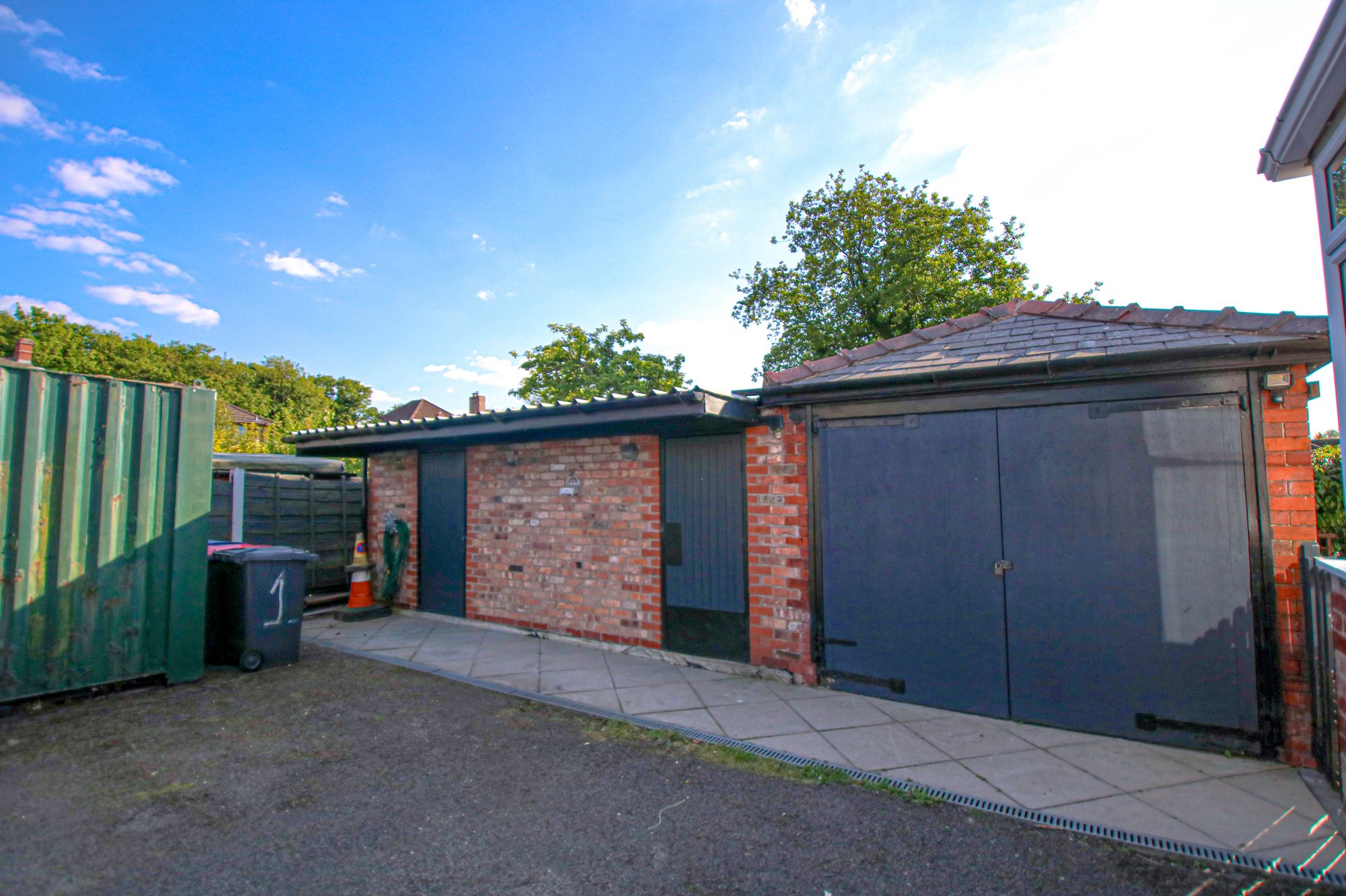 3 bed detached bungalow for sale in Victory Road, Manchester  - Property Image 31