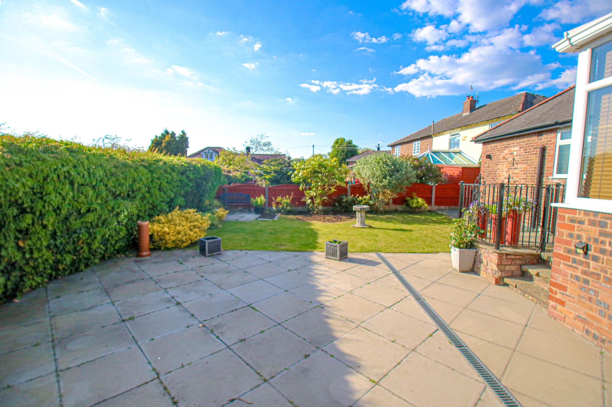 3 bed detached bungalow for sale in Victory Road, Manchester  - Property Image 35