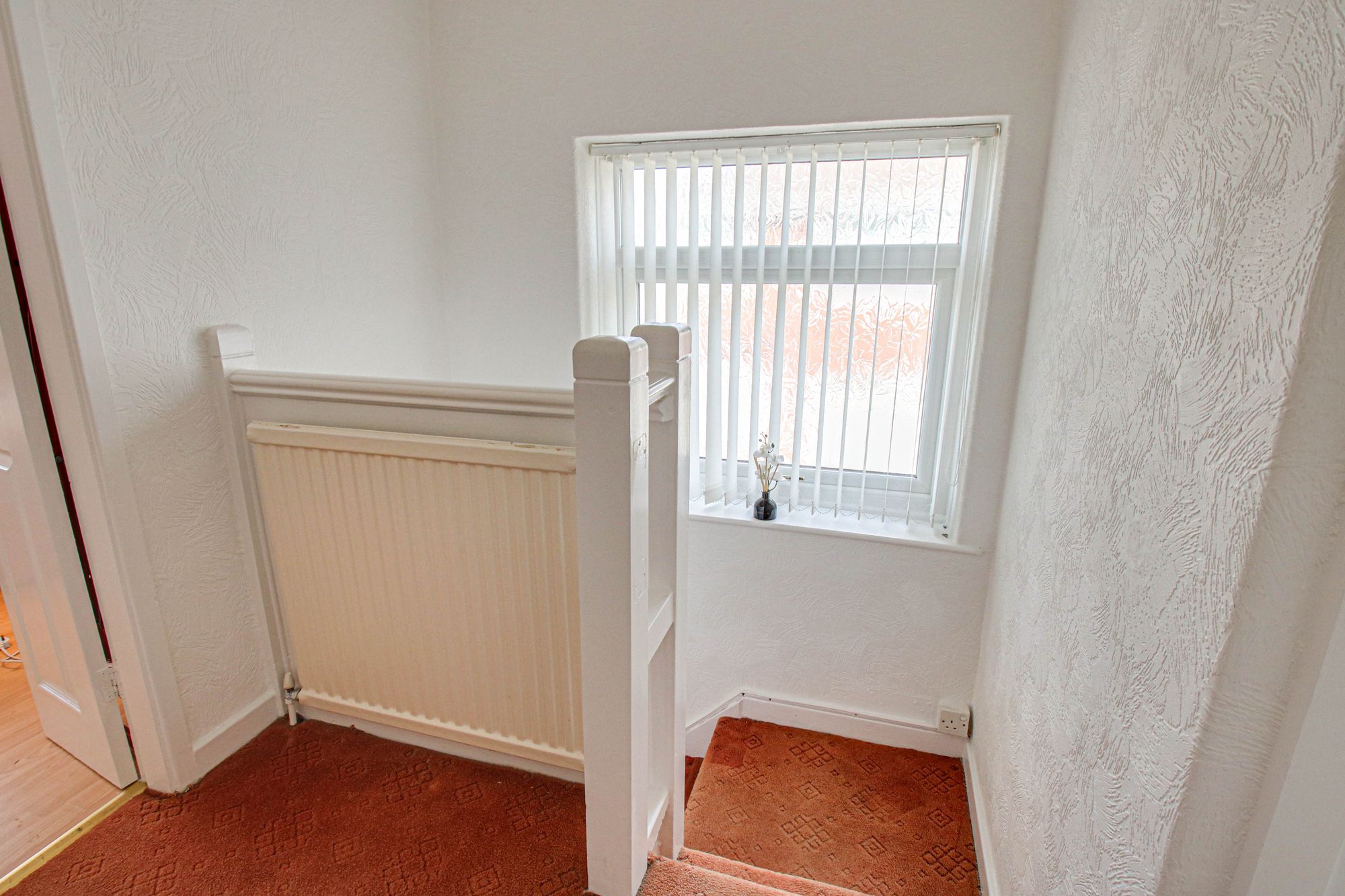 3 bed semi-detached house for sale in Ferndown Drive, Manchester  - Property Image 11