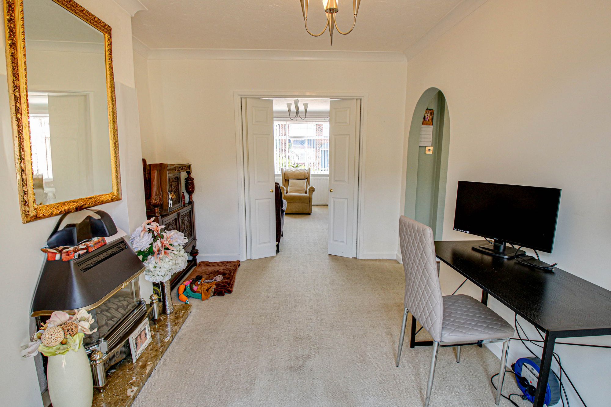 3 bed semi-detached house for sale in Ferndown Drive, Manchester  - Property Image 4