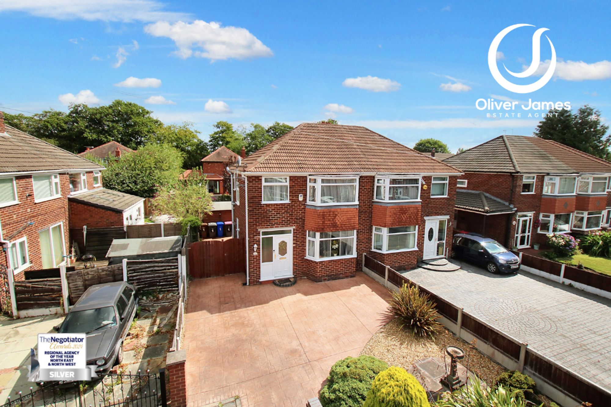 3 bed semi-detached house for sale in Ferndown Drive, Manchester  - Property Image 1