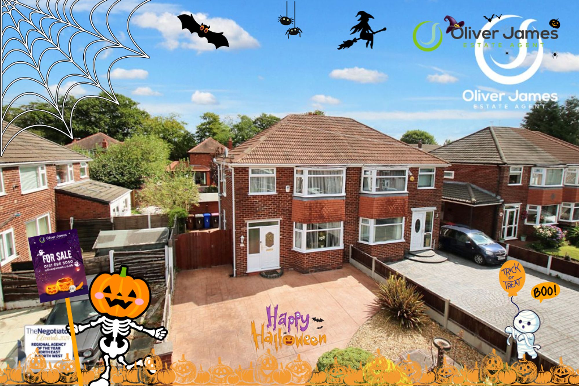 3 bed semi-detached house for sale in Ferndown Drive, Irlam, M44  - Property Image 1