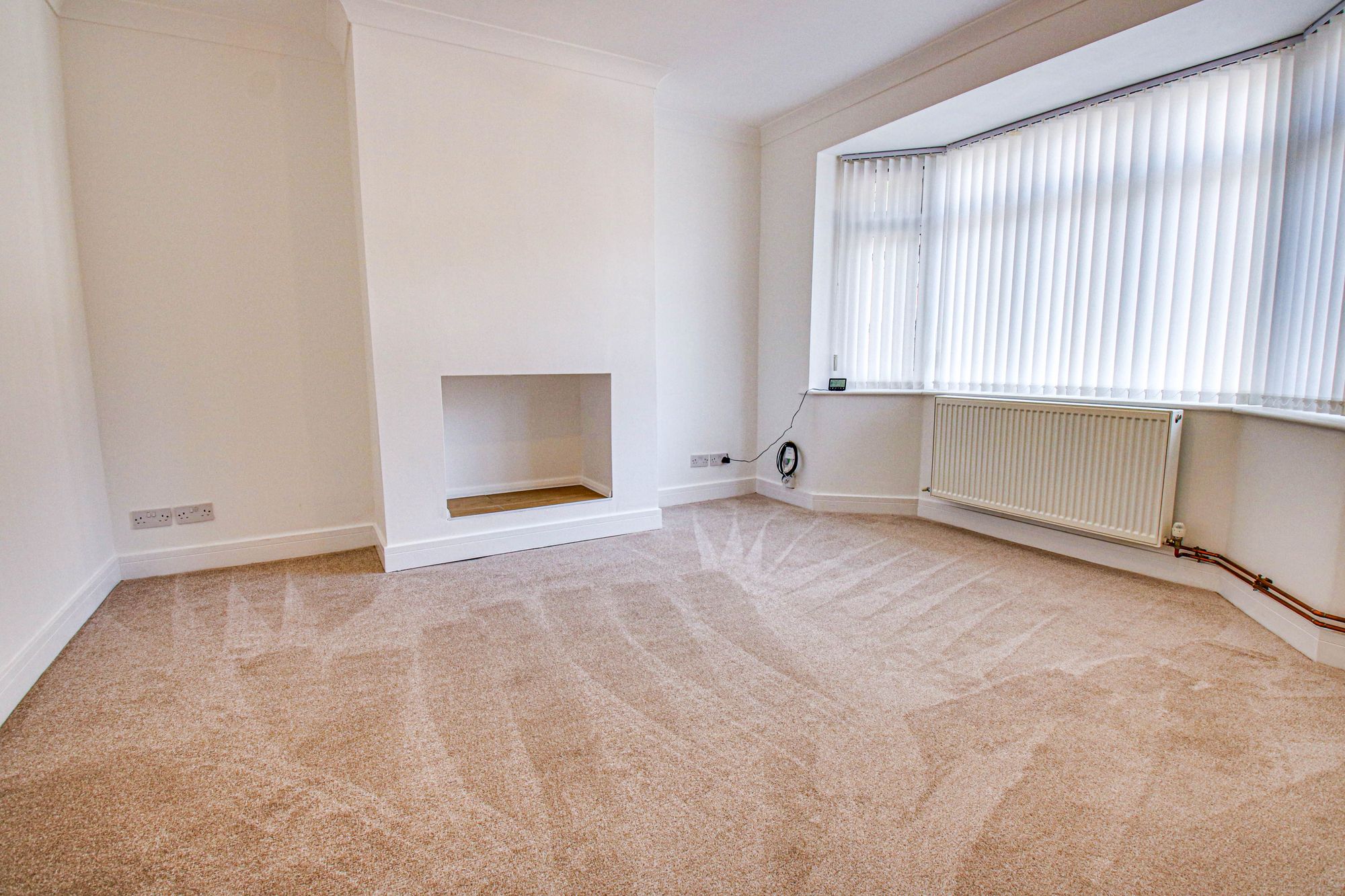 3 bed semi-detached house for sale in Chestnut Avenue, Manchester  - Property Image 3