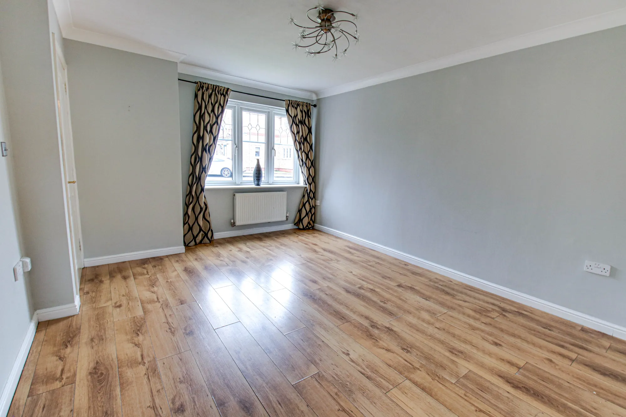 3 bed house to rent in Stickens Lock Lane, Manchester  - Property Image 2