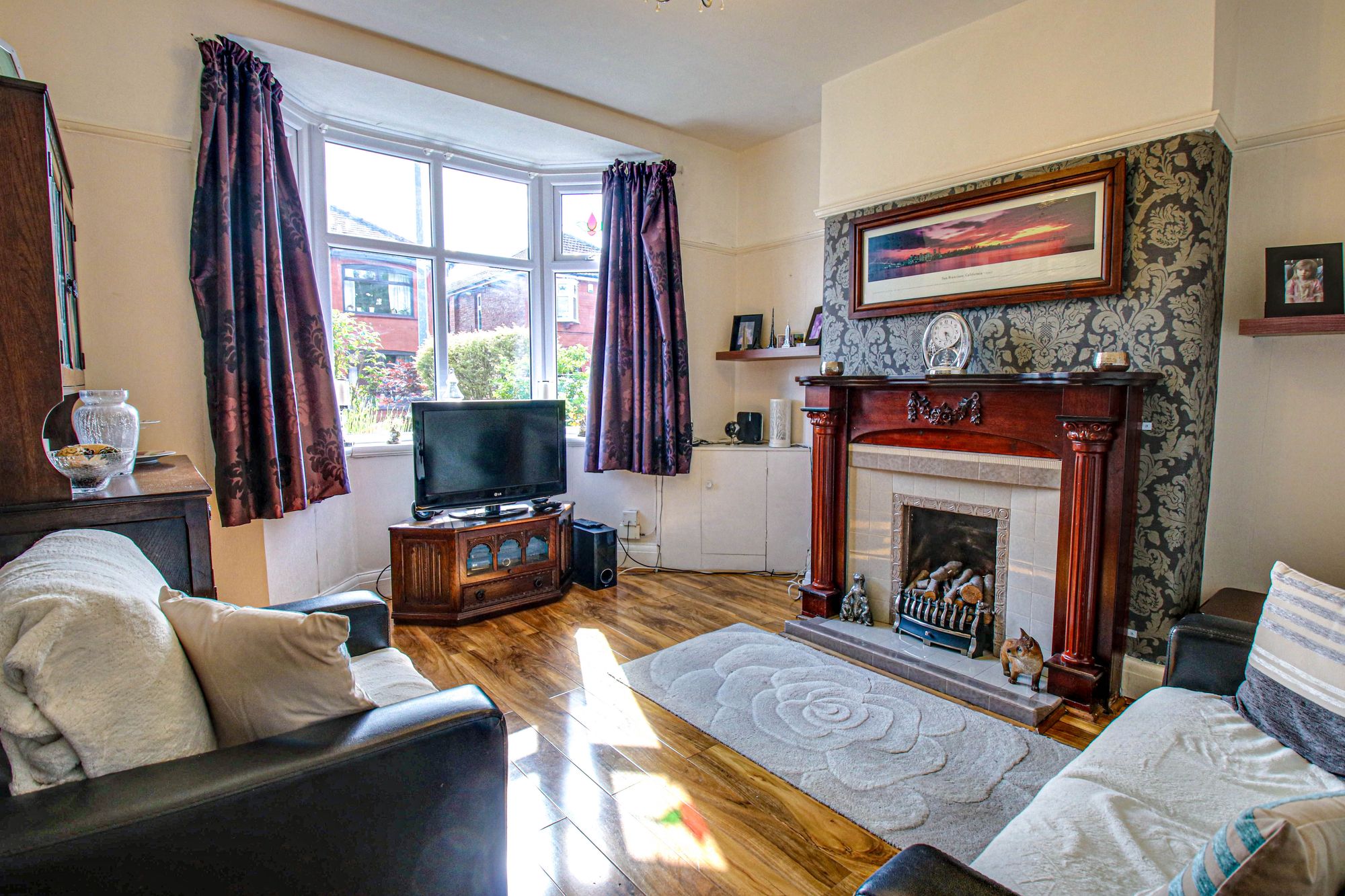 3 bed semi-detached house for sale in Kenmore Grove, Manchester  - Property Image 2