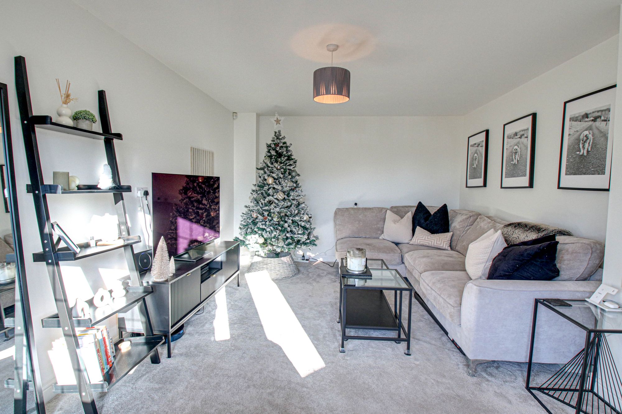 3 bed house for sale in Roseway Avenue, Cadishead, M44  - Property Image 3