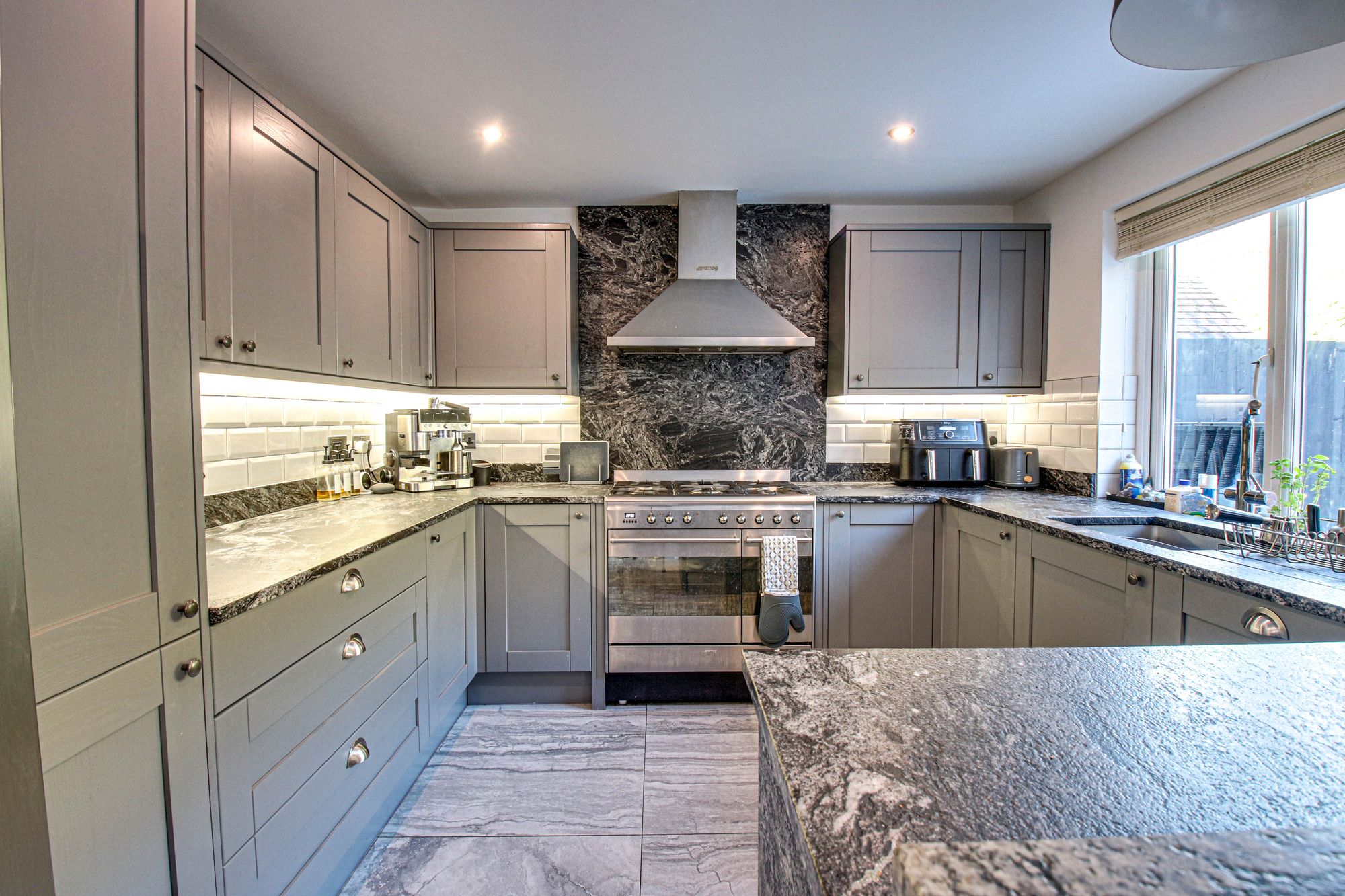 3 bed house for sale in Roseway Avenue, Cadishead, M44 3