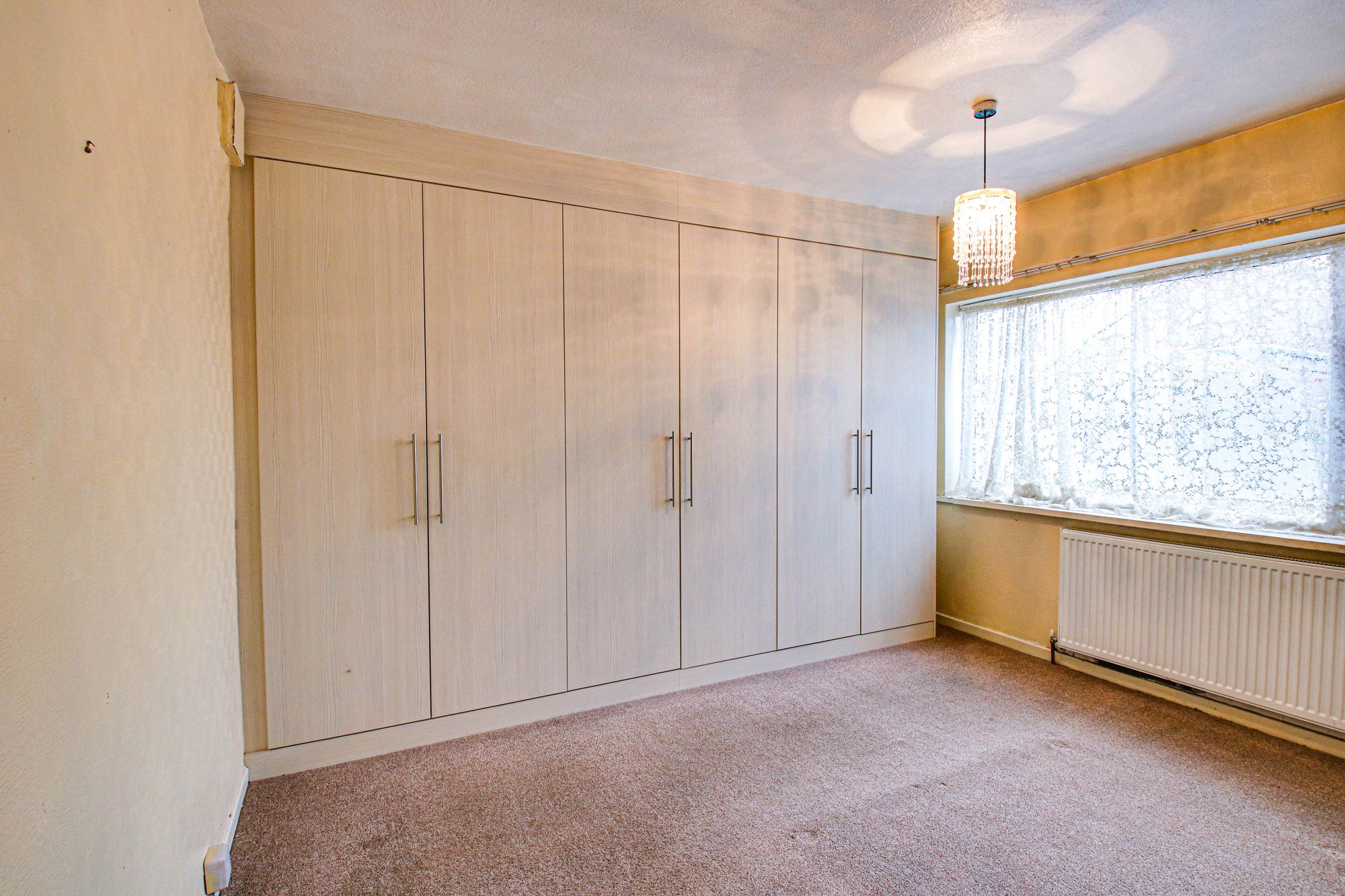 3 bed semi-detached bungalow for sale in Sunningdale Drive, Manchester  - Property Image 6