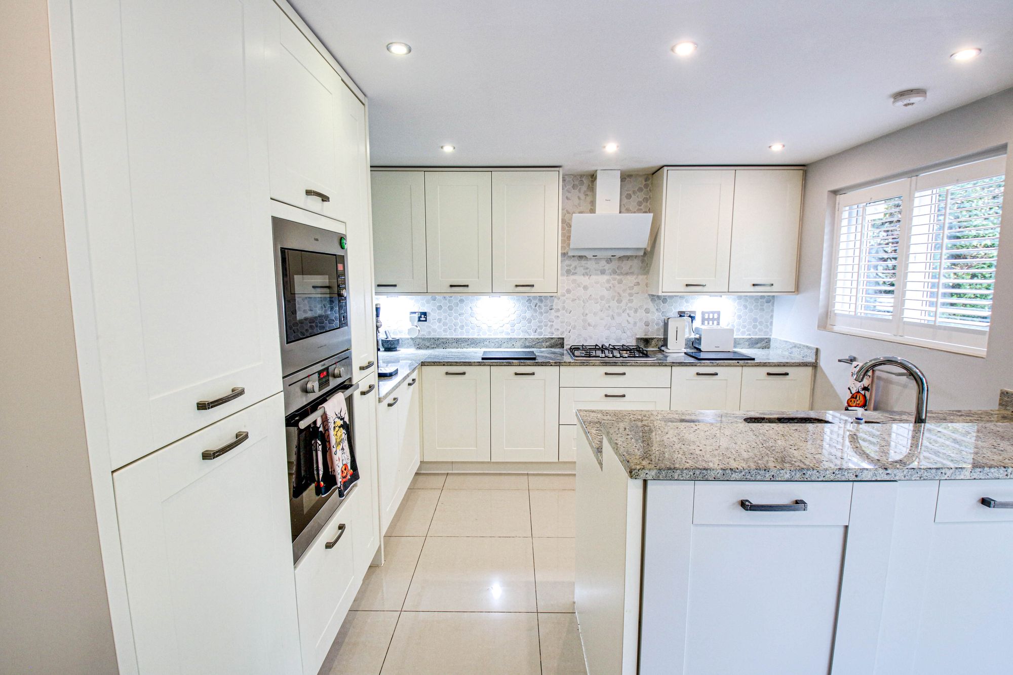 5 bed detached house for sale in Roseway Avenue, Cadishead, M44  - Property Image 5