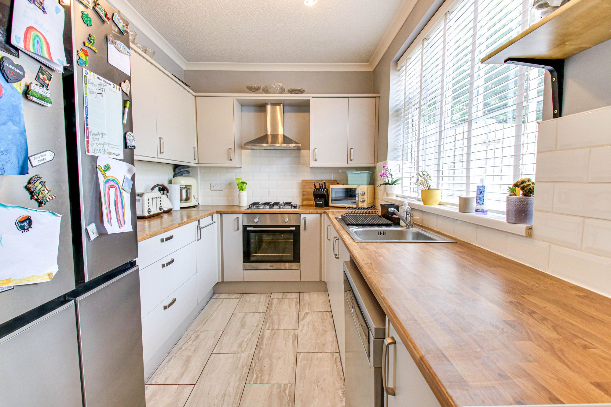 2 bed semi-detached house for sale in Oak Avenue, Manchester  - Property Image 5