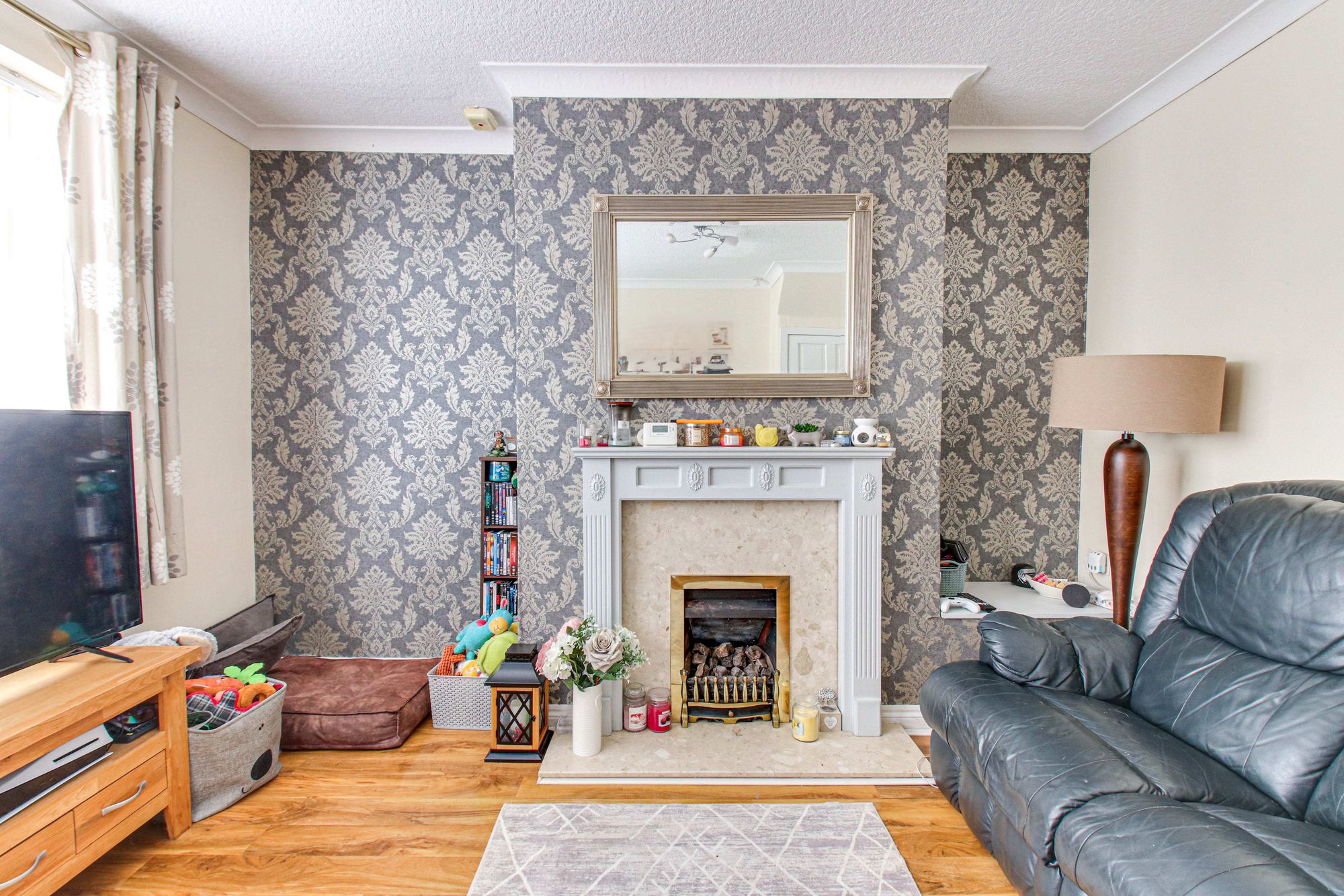 2 bed semi-detached house for sale in Oak Avenue, Manchester  - Property Image 3