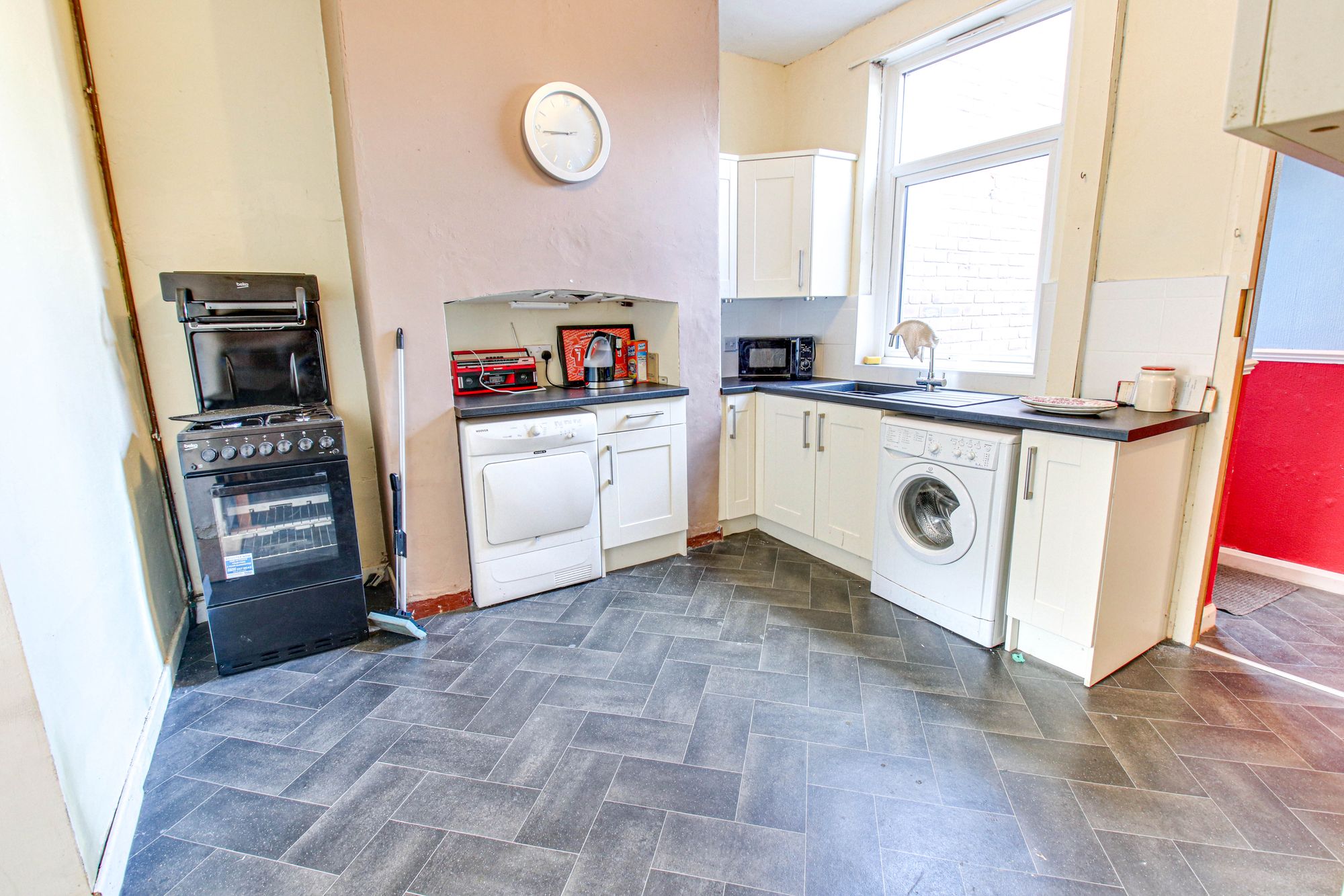 2 bed house for sale in Lytherton Avenue, Manchester  - Property Image 4