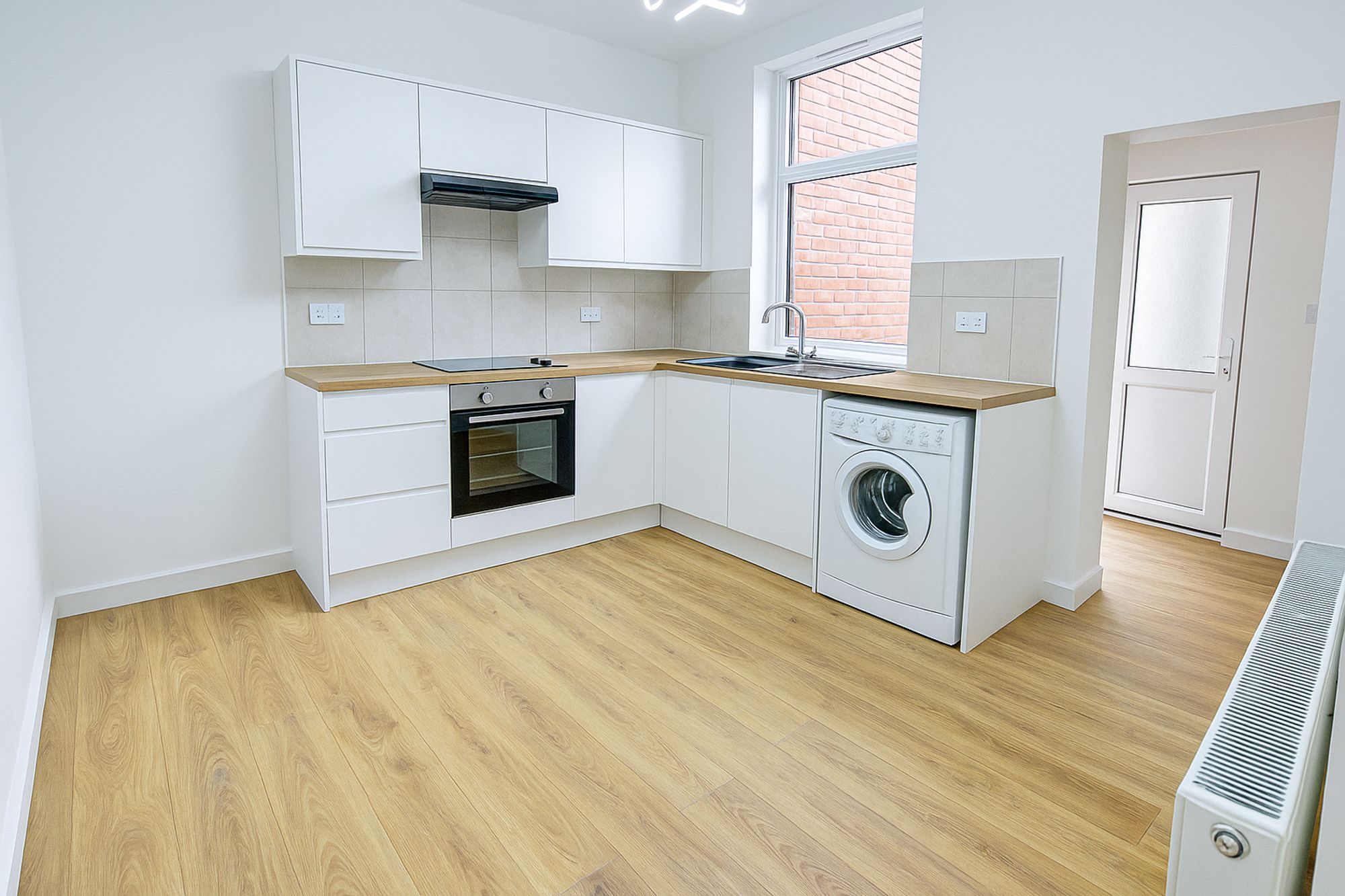 3 bed end of terrace house to rent in Lytherton Avenue, Cadishead, M44 3