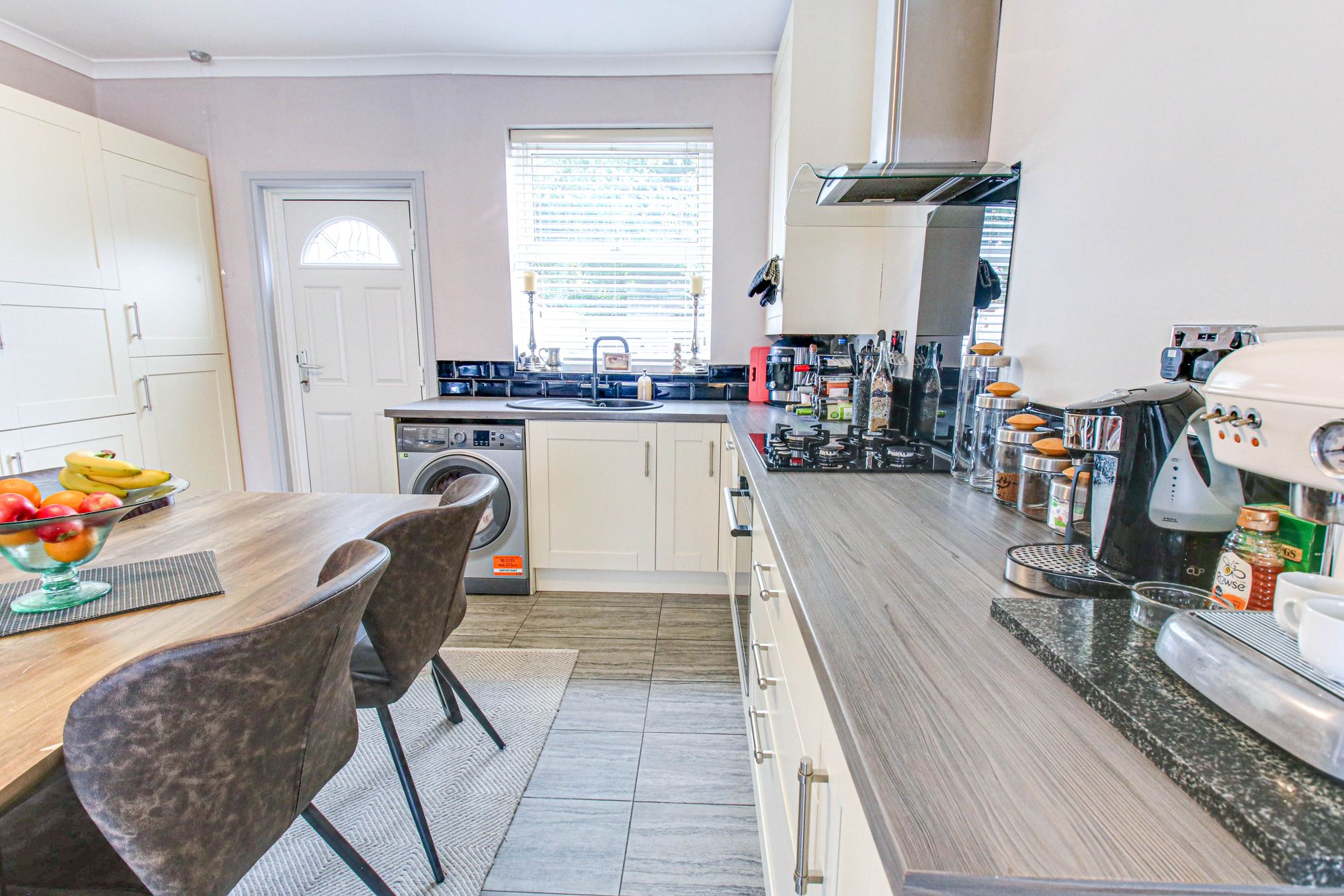 2 bed semi-detached house for sale in Albert Street, Manchester  - Property Image 5