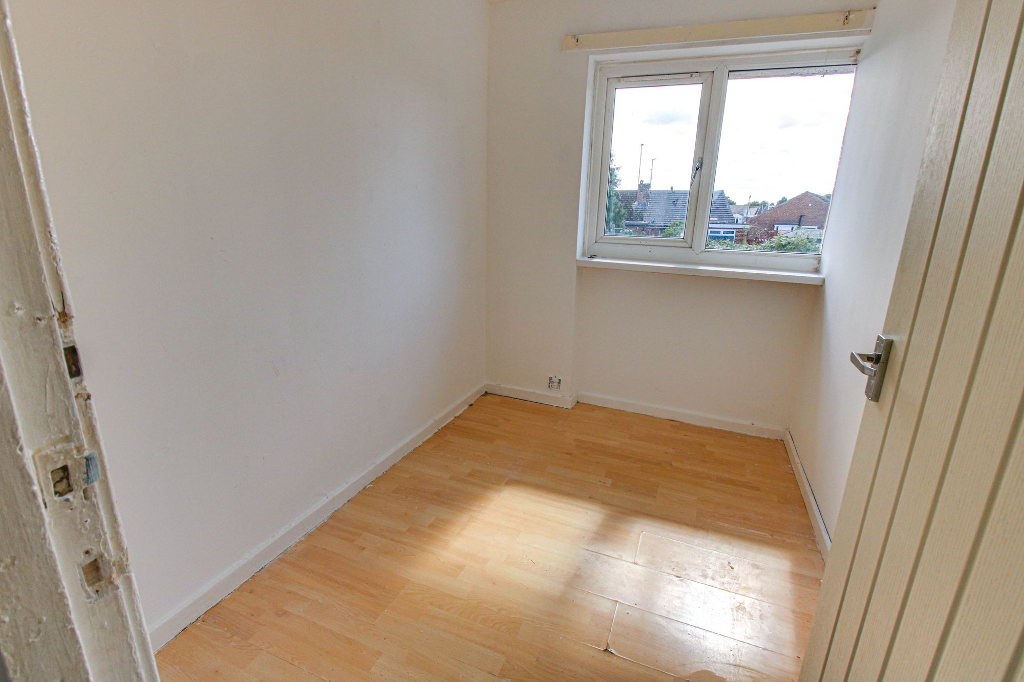 3 bed end of terrace house for sale in Linnet Drive, Manchester  - Property Image 7