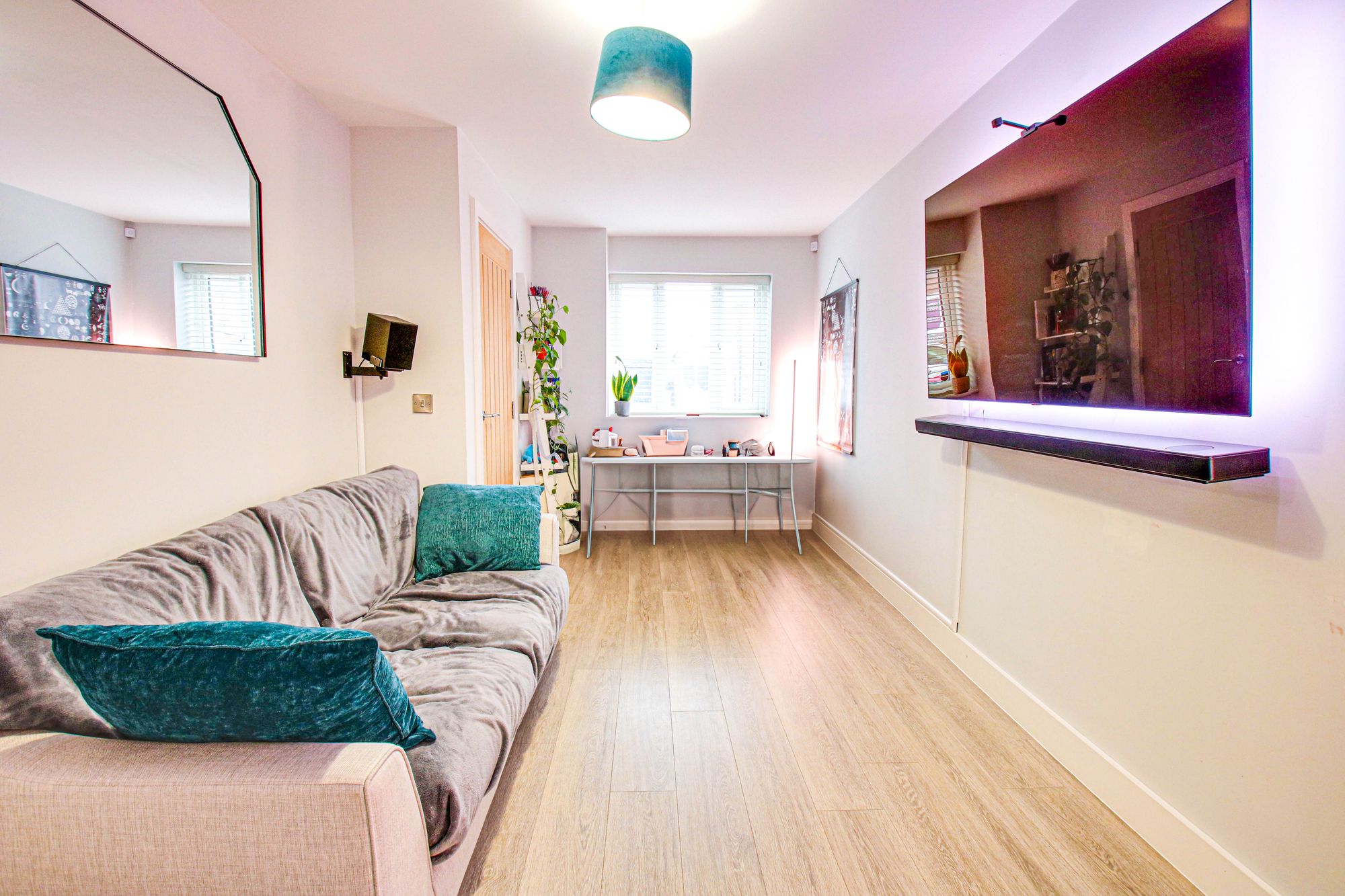 3 bed end of terrace house for sale in Chapel Road, Manchester  - Property Image 2