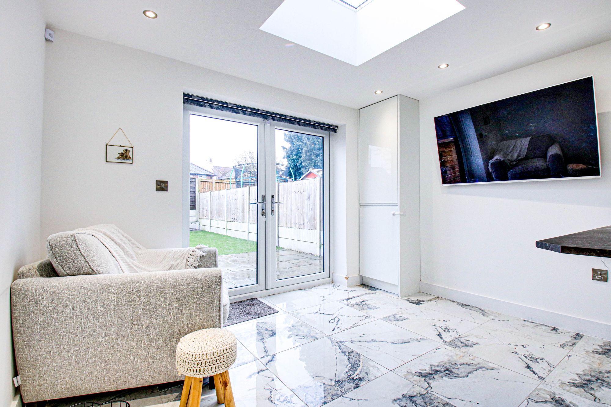 3 bed end of terrace house for sale in Chapel Road, Manchester  - Property Image 9