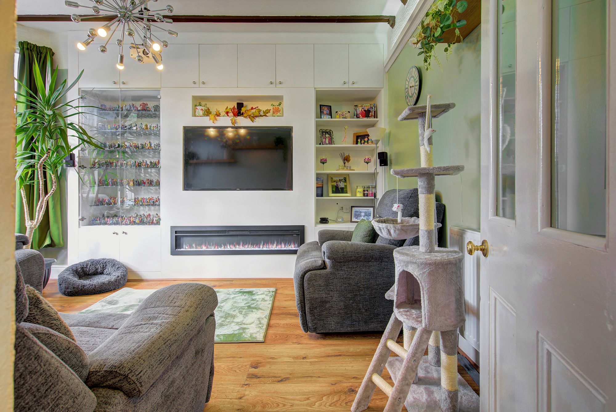 5 bed semi-detached house for sale in Princess Road, Urmston, M41  - Property Image 4