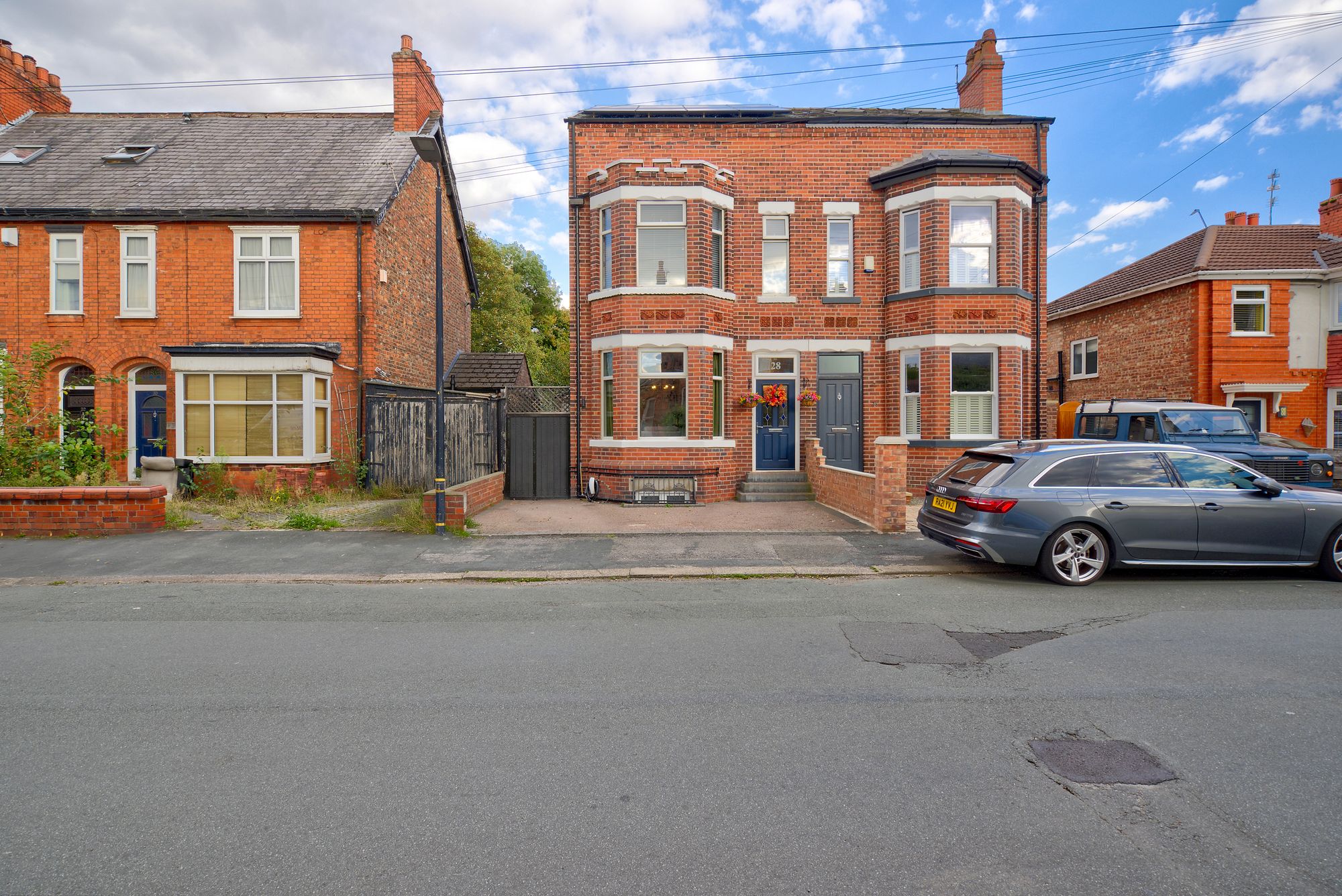 5 bed semi-detached house for sale in Princess Road, Urmston, M41  - Property Image 57