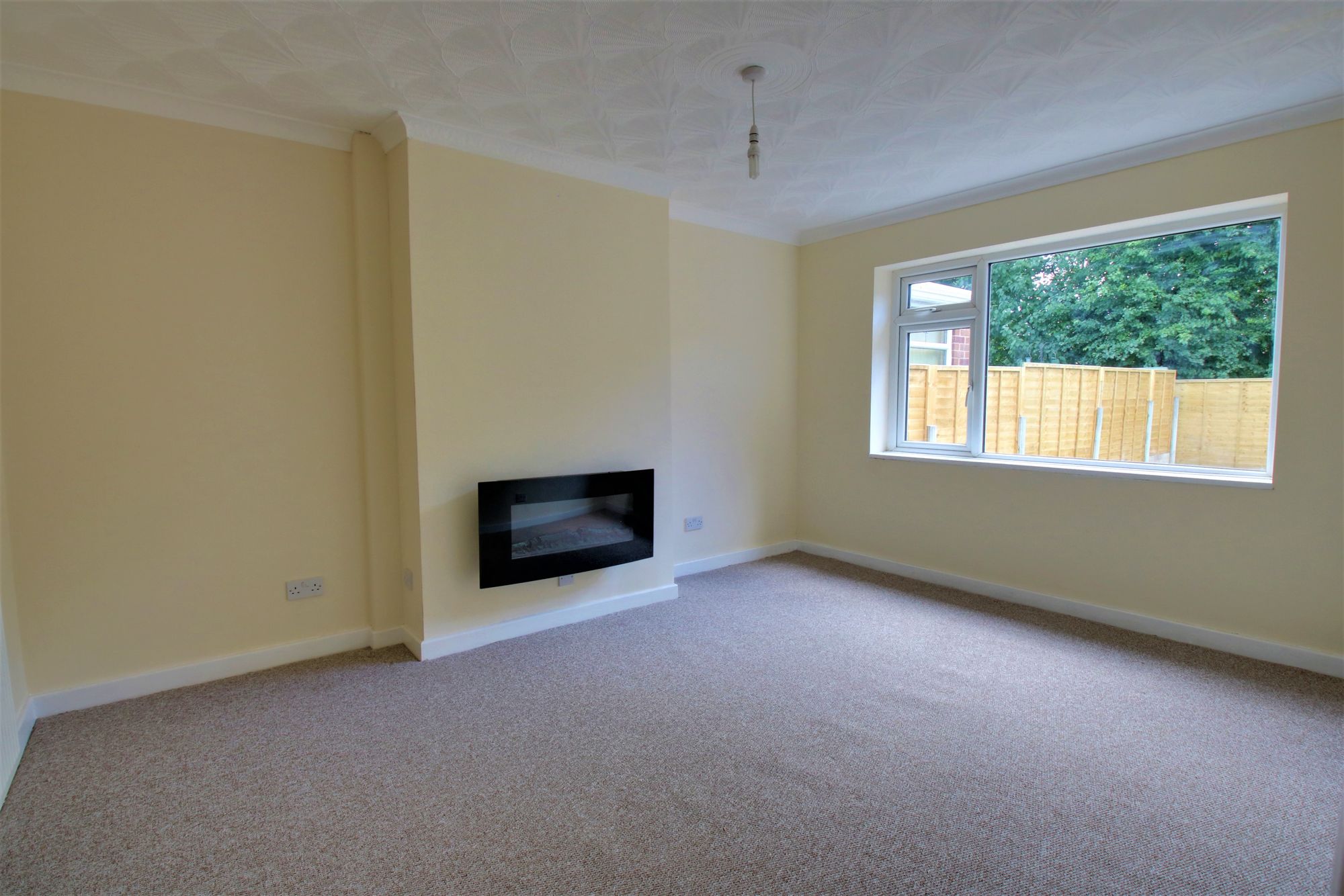 2 bed bungalow for sale in Platts Drive, Irlam, M44 1