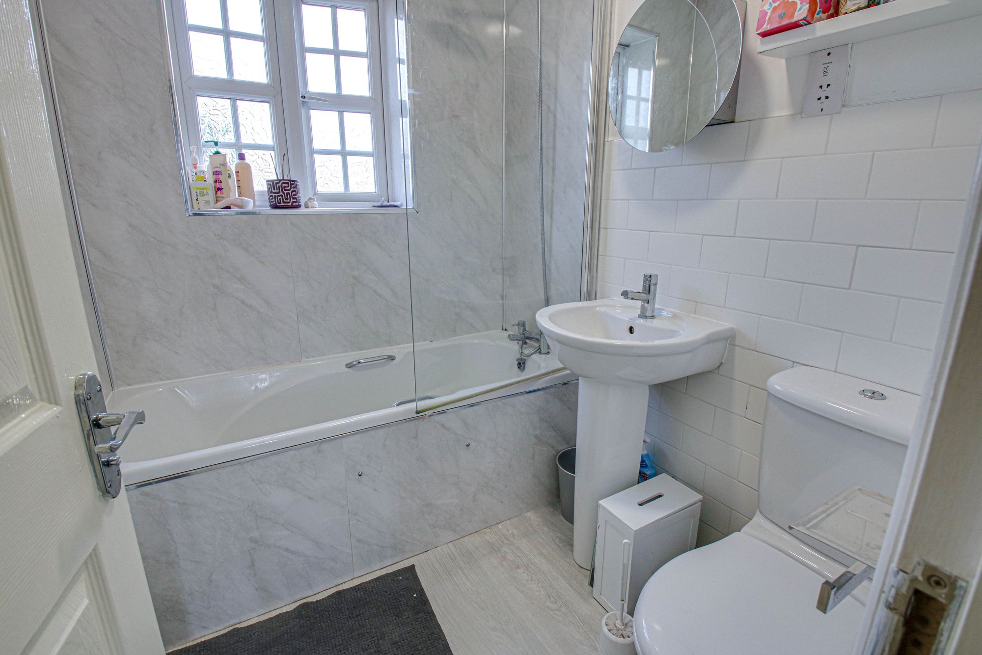 3 bed terraced house for sale in Glenmuir Close, Manchester  - Property Image 14
