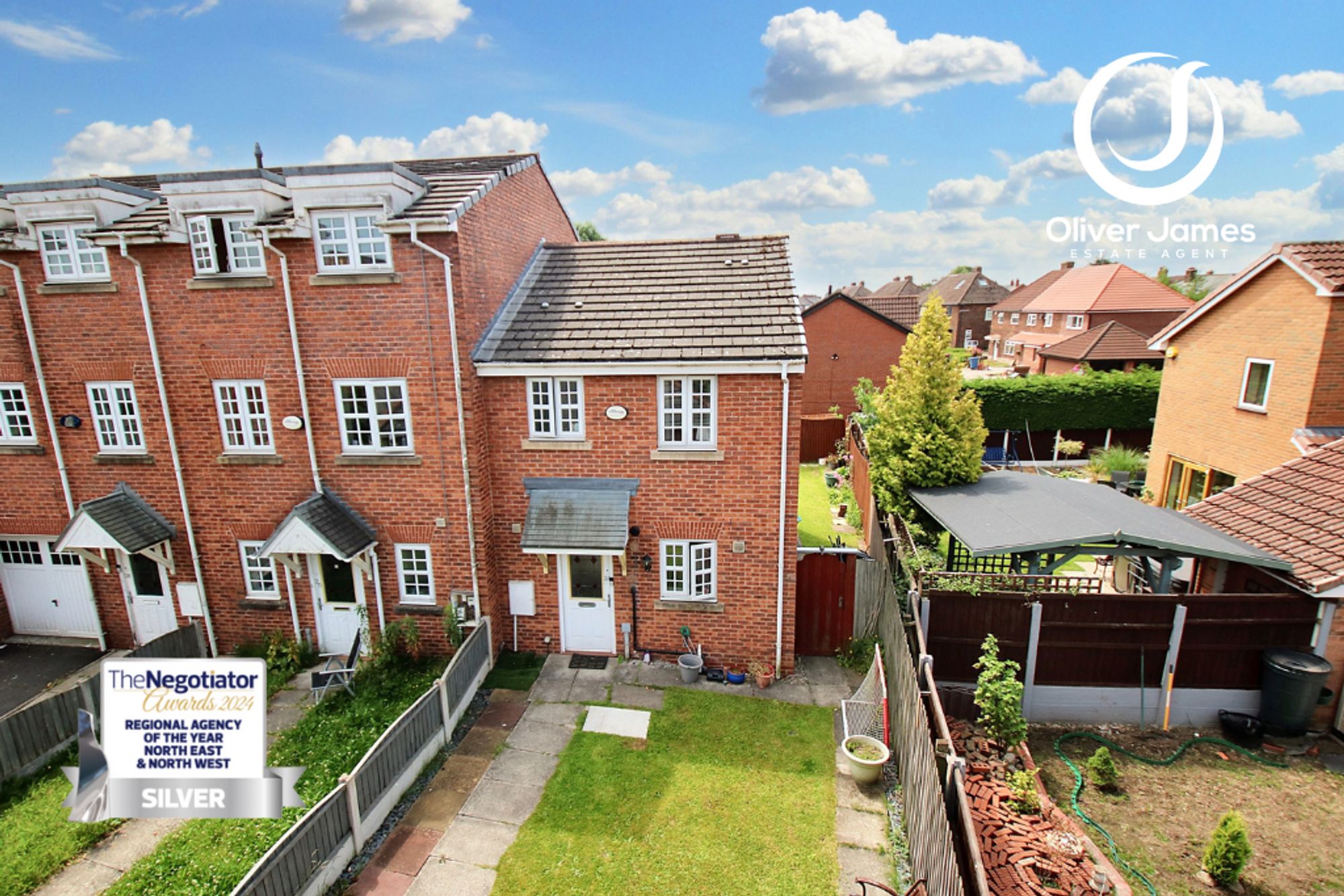 3 bed end of terrace house for sale in Glenmuir Close, Manchester, M44