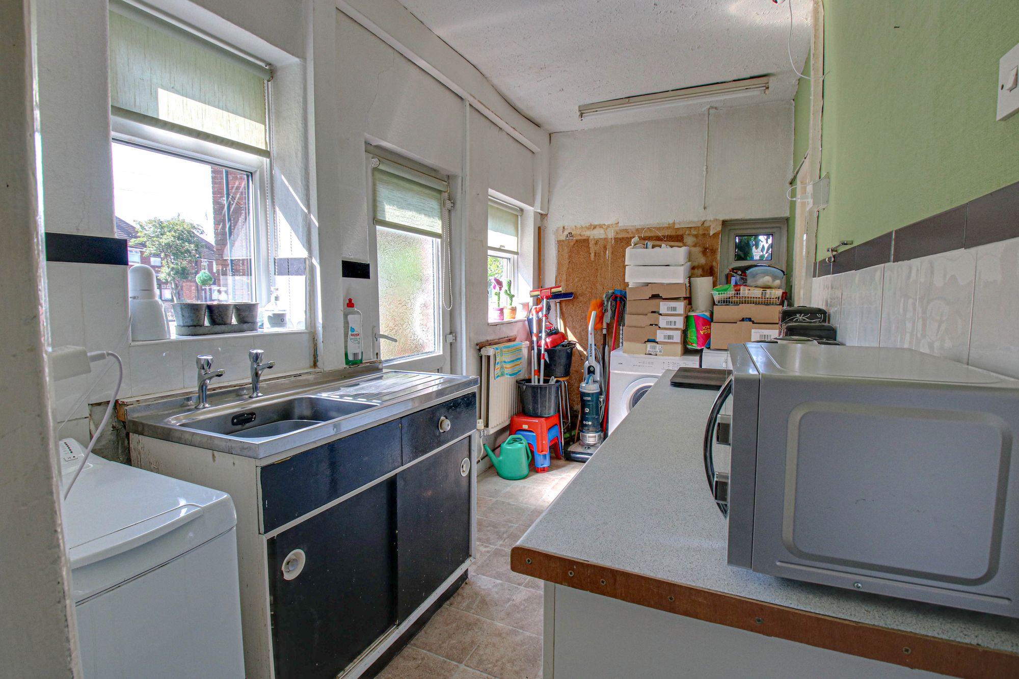3 bed semi-detached house for sale in Moorfield Road, Manchester  - Property Image 5