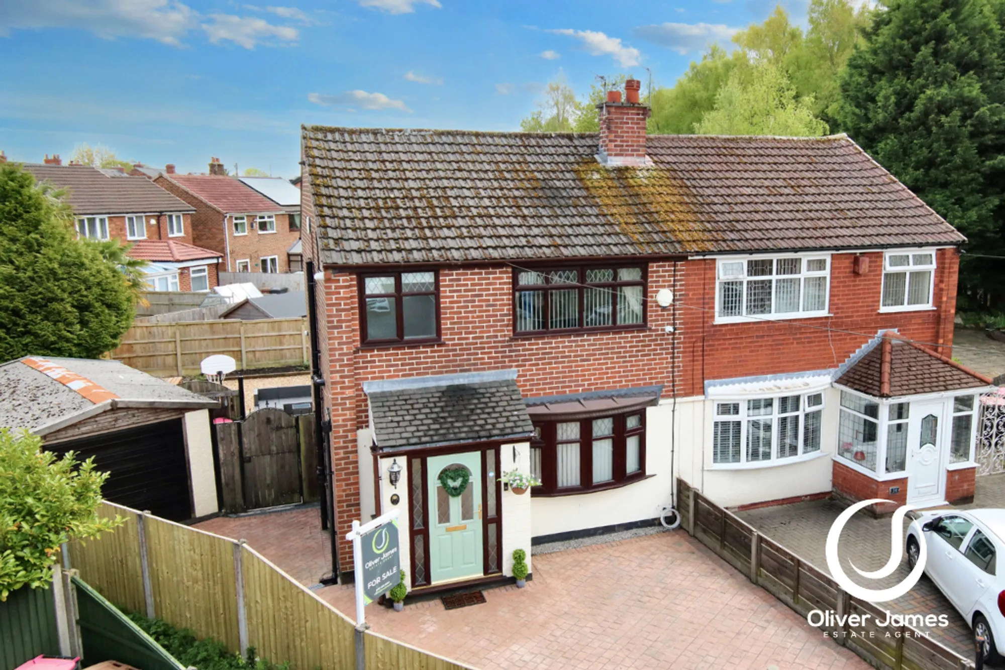 3 bed semi-detached house for sale in Brackley Avenue, Manchester - Property Image 1