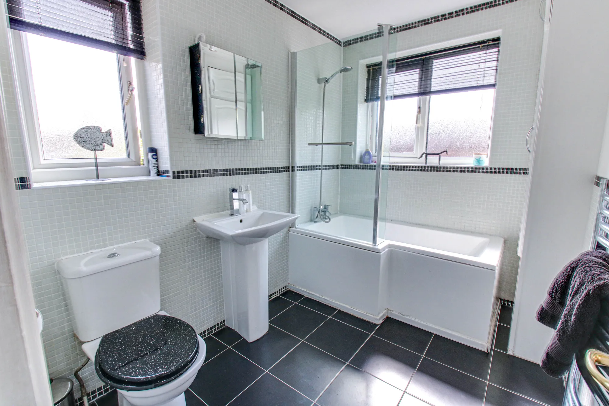 3 bed house for sale in Carlisle Drive, Manchester  - Property Image 13