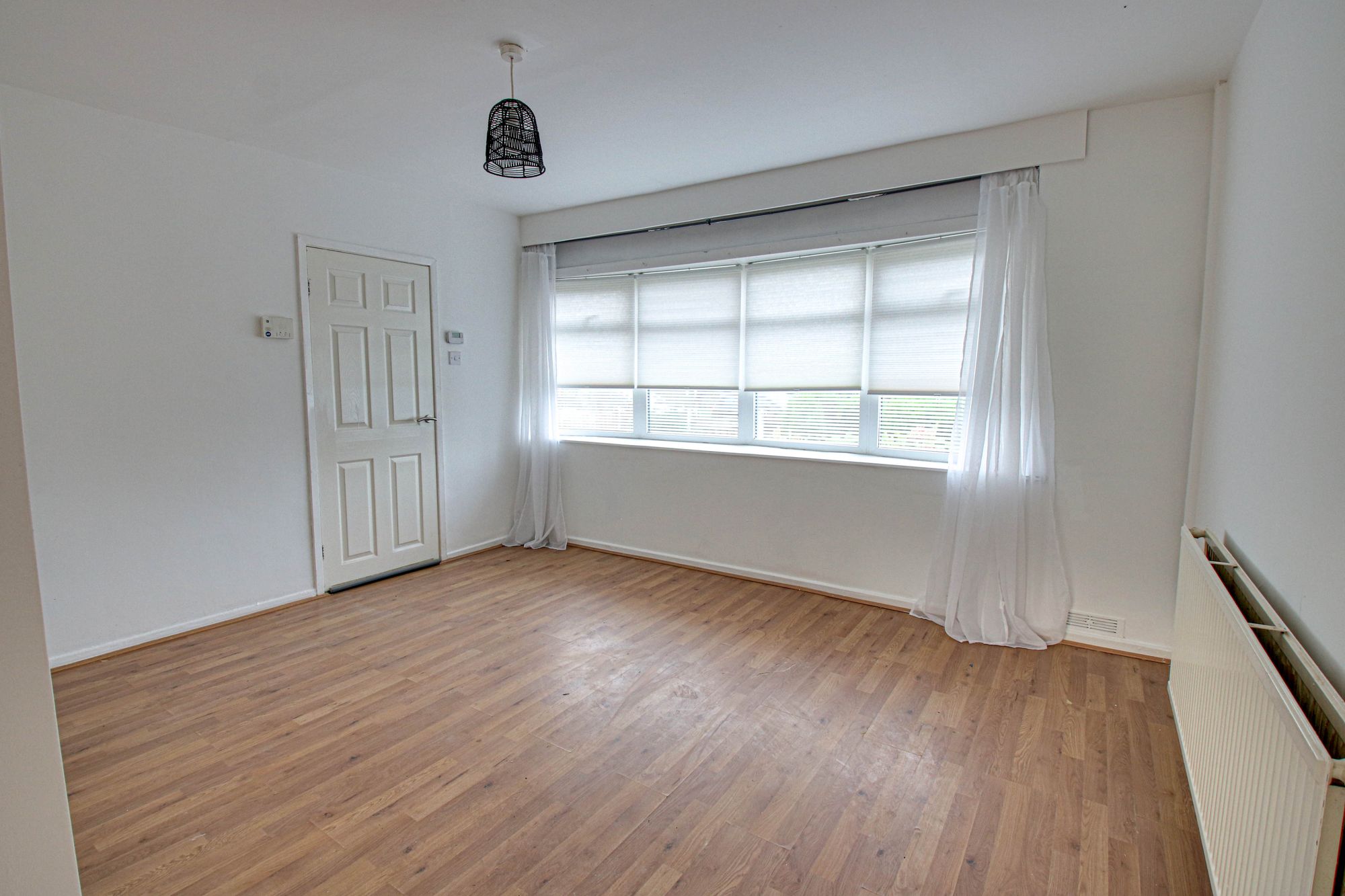 3 bed mid-terraced house to rent in Cutnook Lane, Irlam, M44  - Property Image 2
