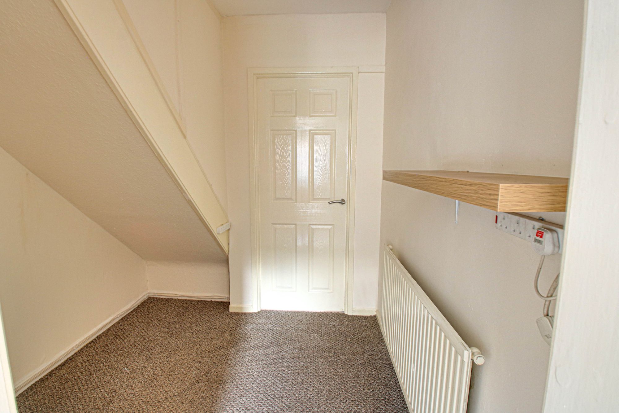 3 bed mid-terraced house to rent in Cutnook Lane, Irlam, M44  - Property Image 6
