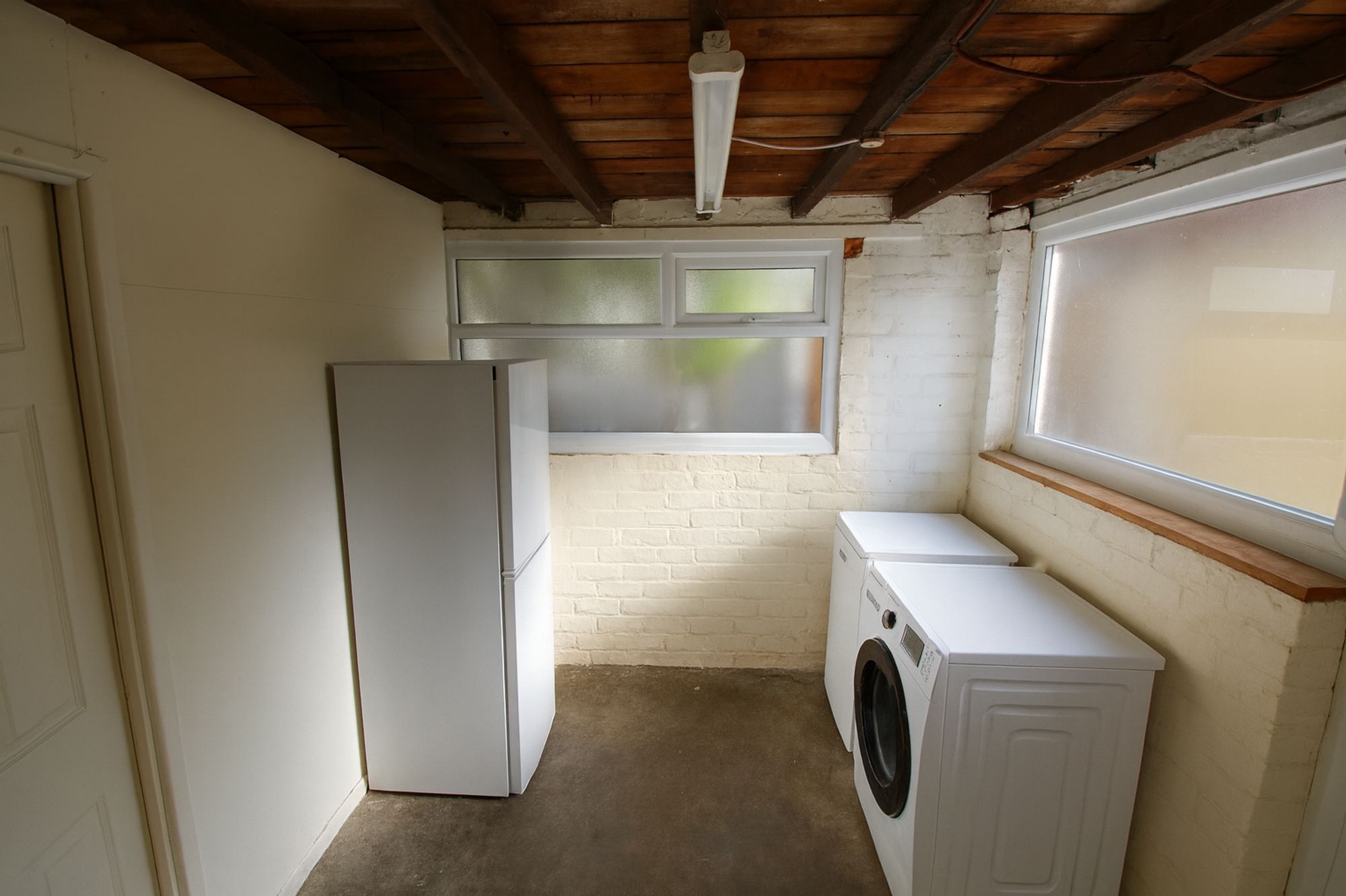 3 bed house for sale in Exeter Drive, Manchester  - Property Image 6