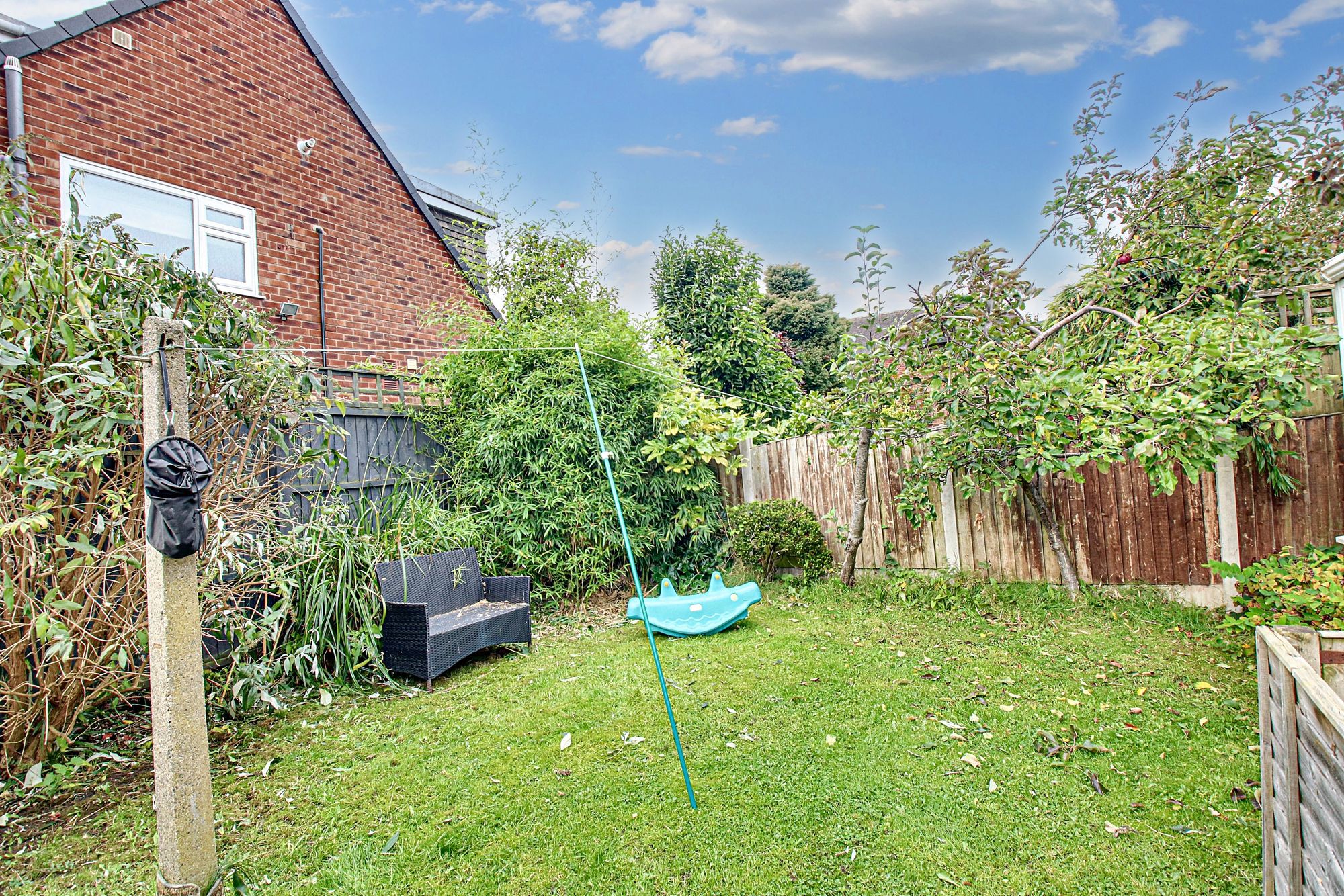 3 bed semi-detached house for sale in Birch Road, Rixton, WA3  - Property Image 27