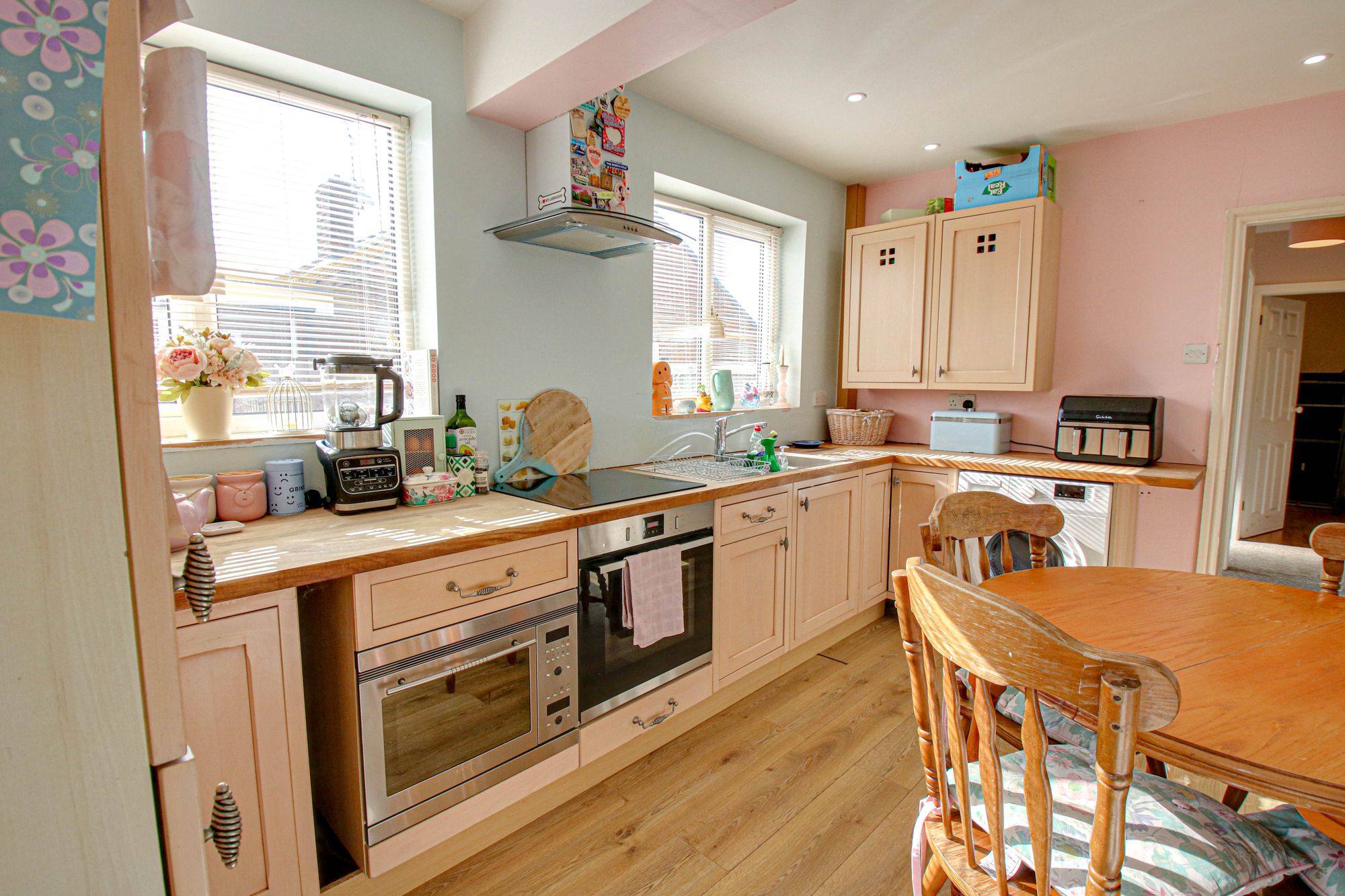 3 bed semi-detached bungalow for sale in Newlands Avenue, Irlam, M44  - Property Image 6