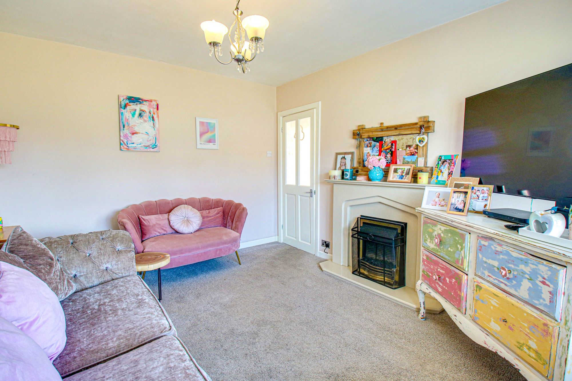 3 bed semi-detached bungalow for sale in Newlands Avenue, Irlam, M44  - Property Image 3