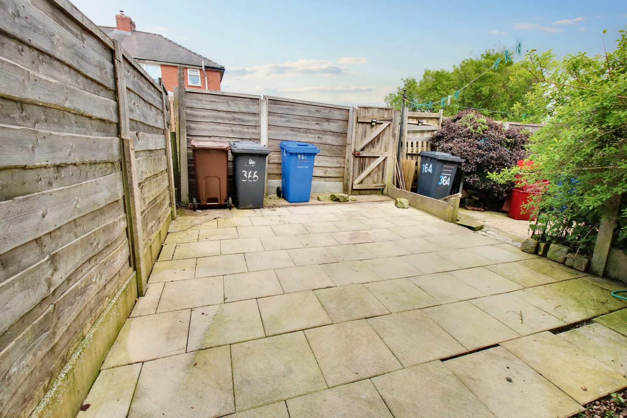 2 bed terraced house to rent in Manchester Road West, Manchester  - Property Image 8