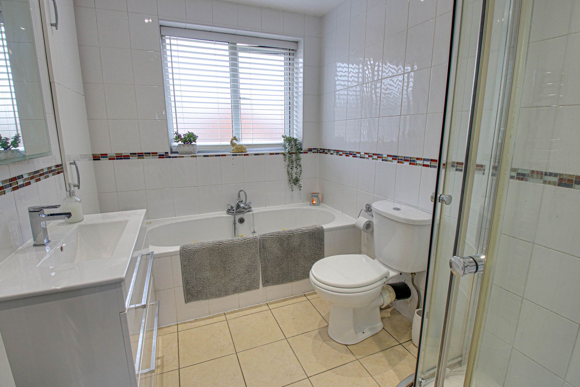 3 bed semi-detached house for sale in Radford Drive, Irlam, M44  - Property Image 14