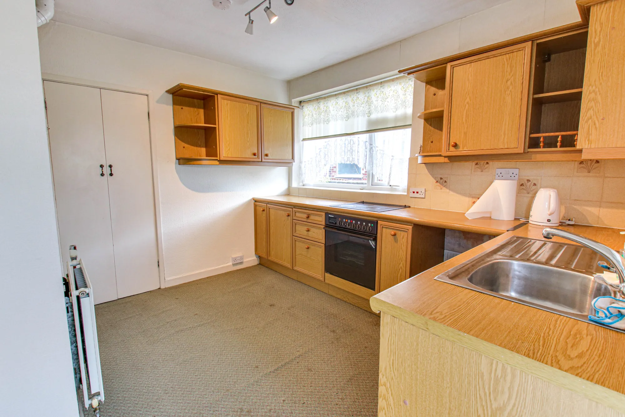 3 bed detached bungalow for sale in Calder Avenue, Manchester  - Property Image 4