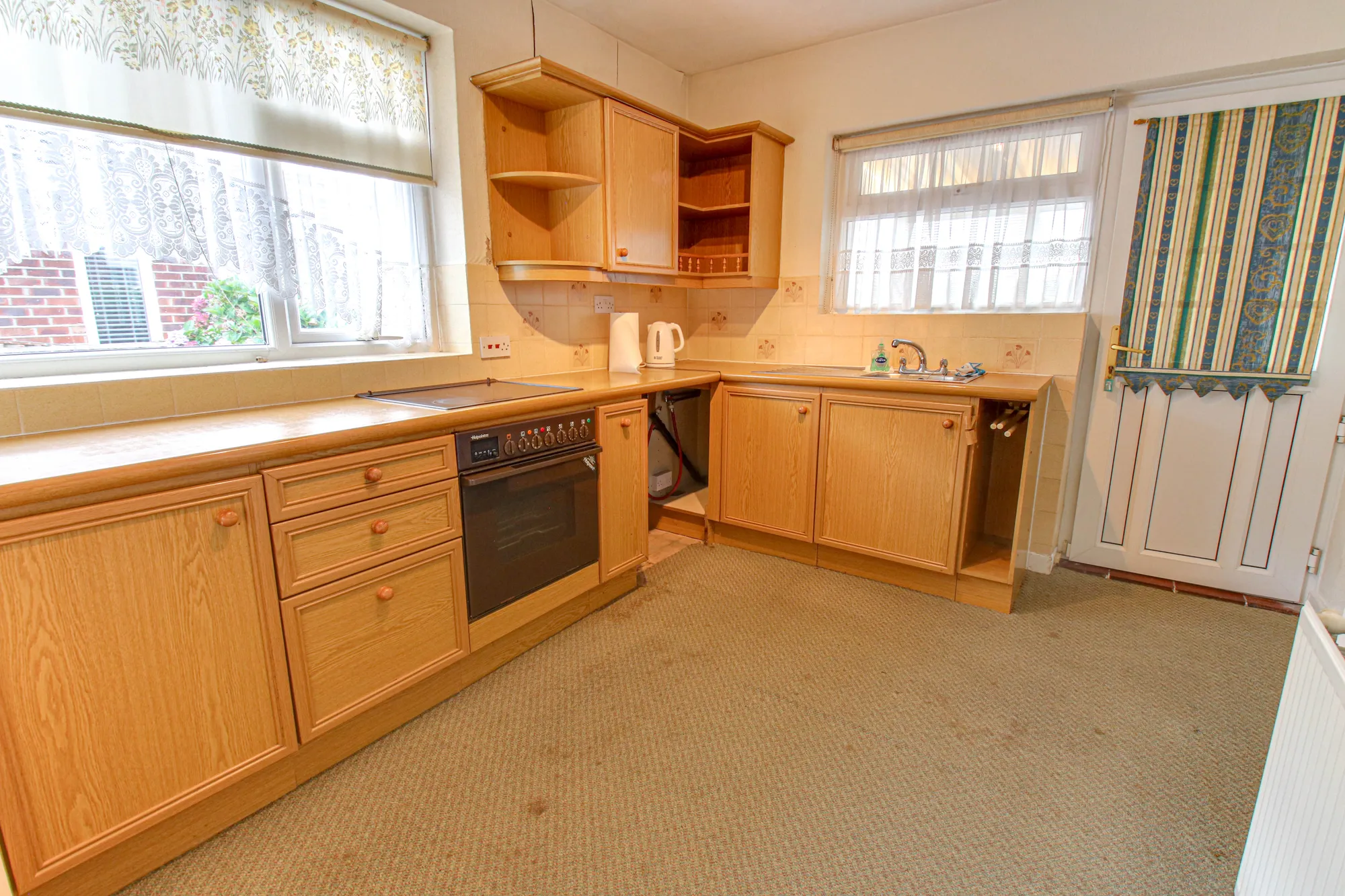 3 bed detached bungalow for sale in Calder Avenue, Manchester  - Property Image 5