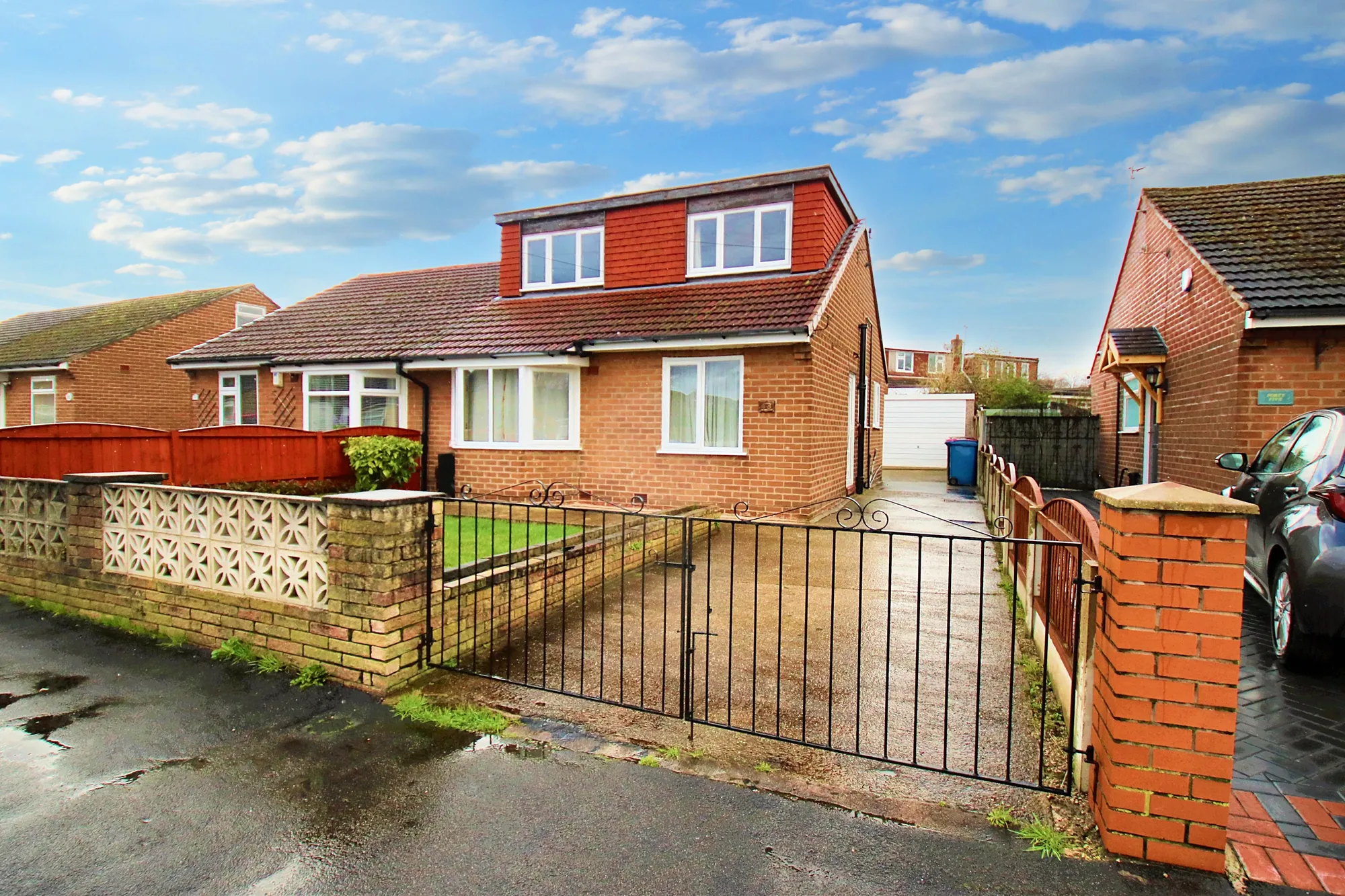 3 bed semi-detached bungalow to rent in School Lane, Manchester  - Property Image 1