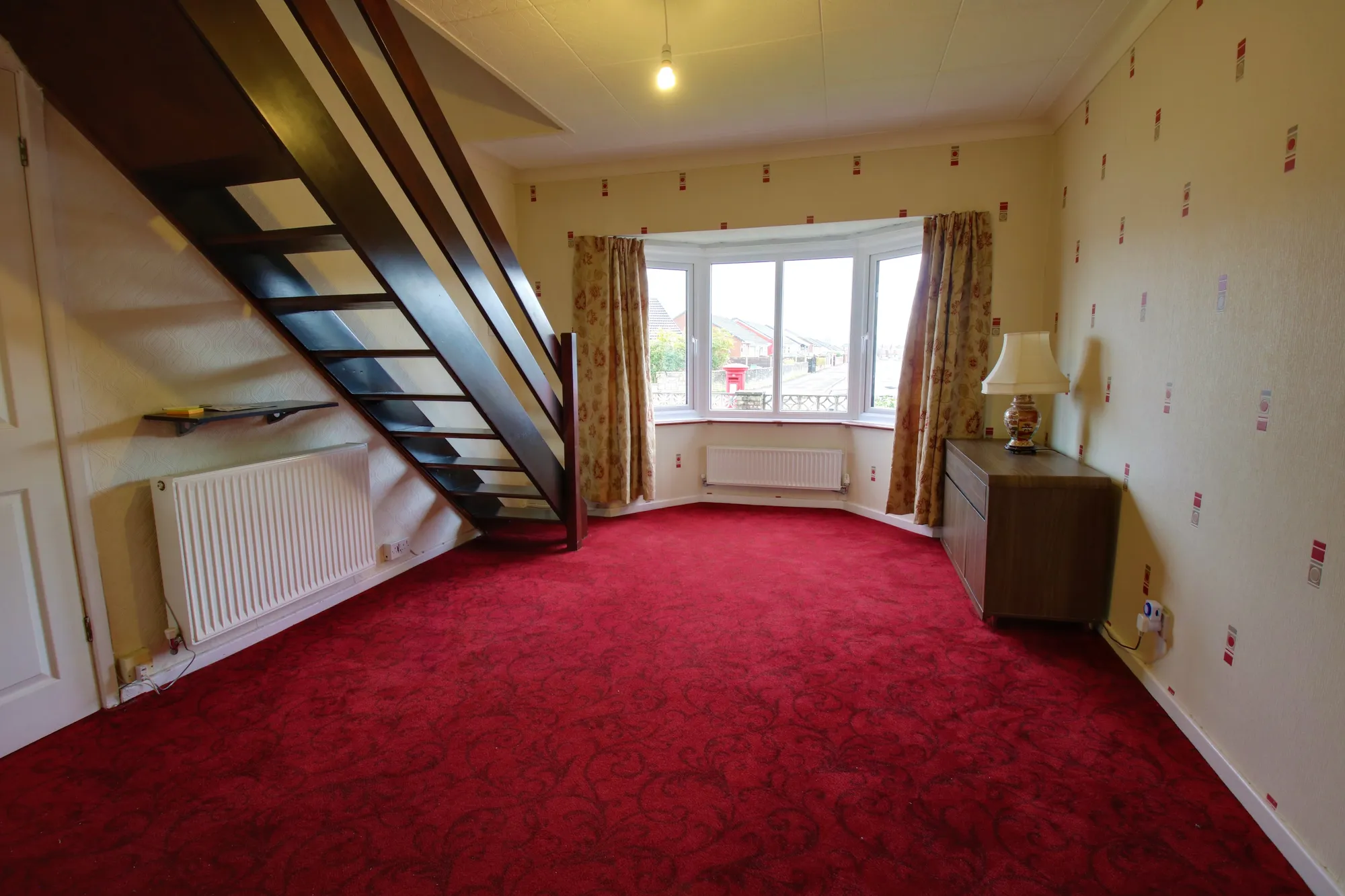 3 bed semi-detached bungalow to rent in School Lane, Irlam, M44 4