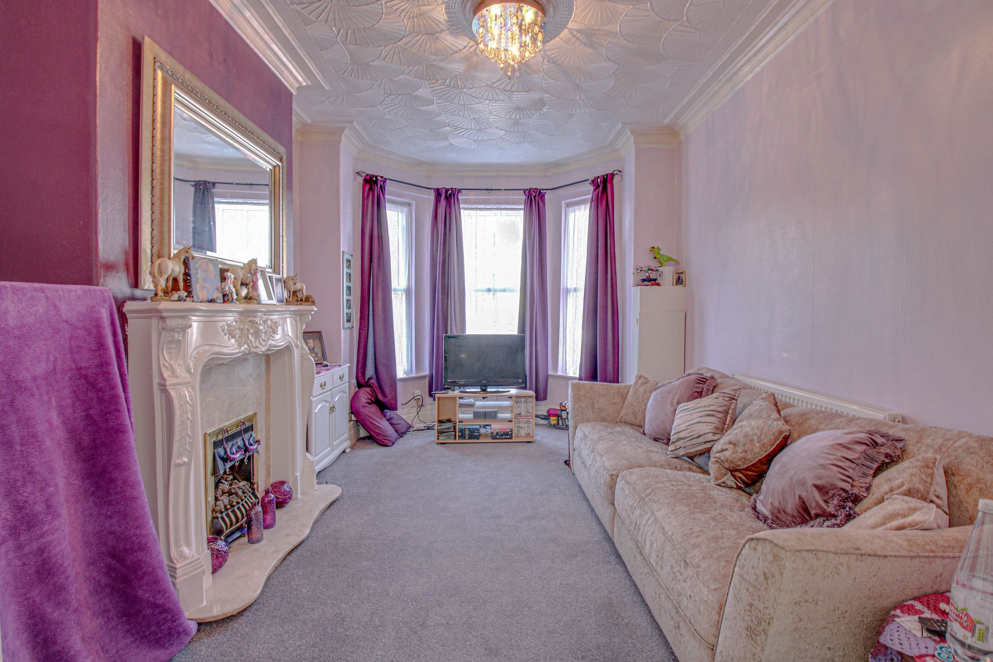 3 bed mid-terraced house for sale in Alexandra Grove, Manchester  - Property Image 2