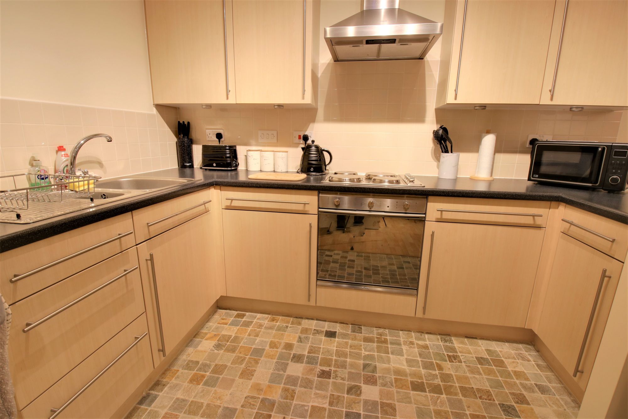 2 bed apartment for sale in Townsgate Way, Manchester  - Property Image 4